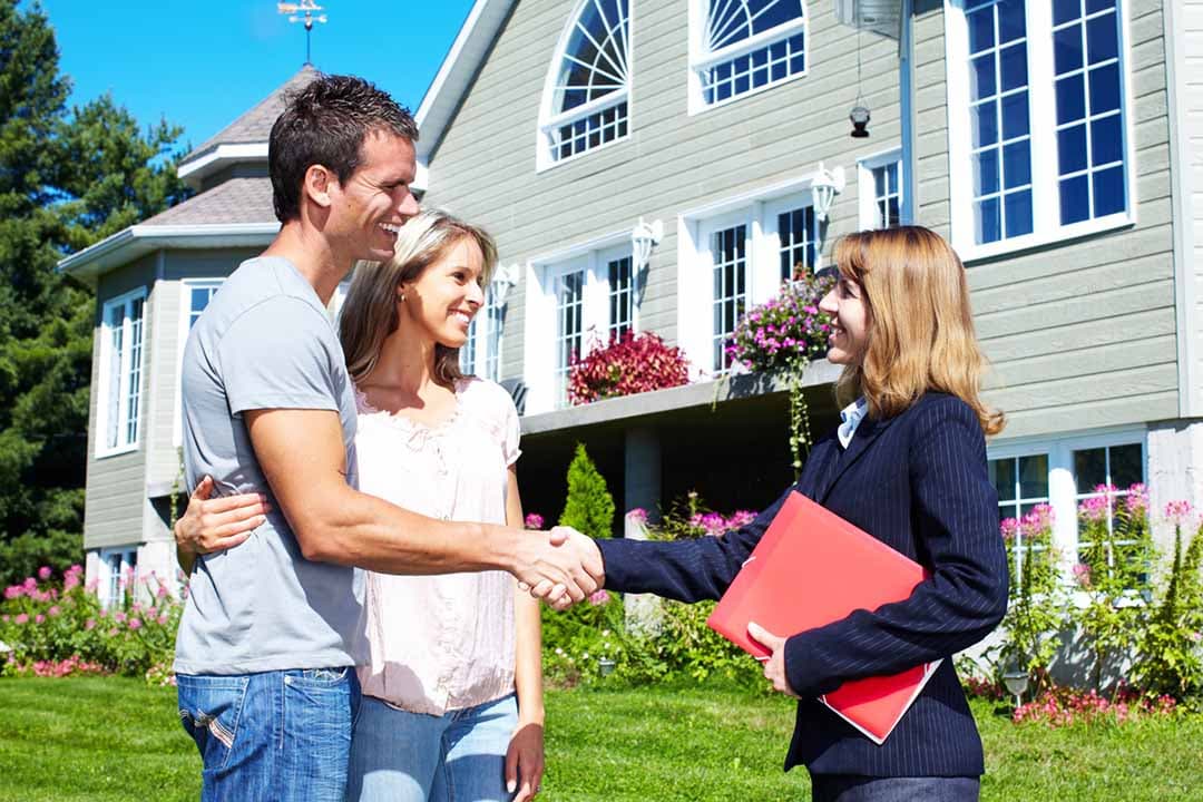 Are You a First-Time Home Seller? Take Advantage of These 5 Valuable Tips!