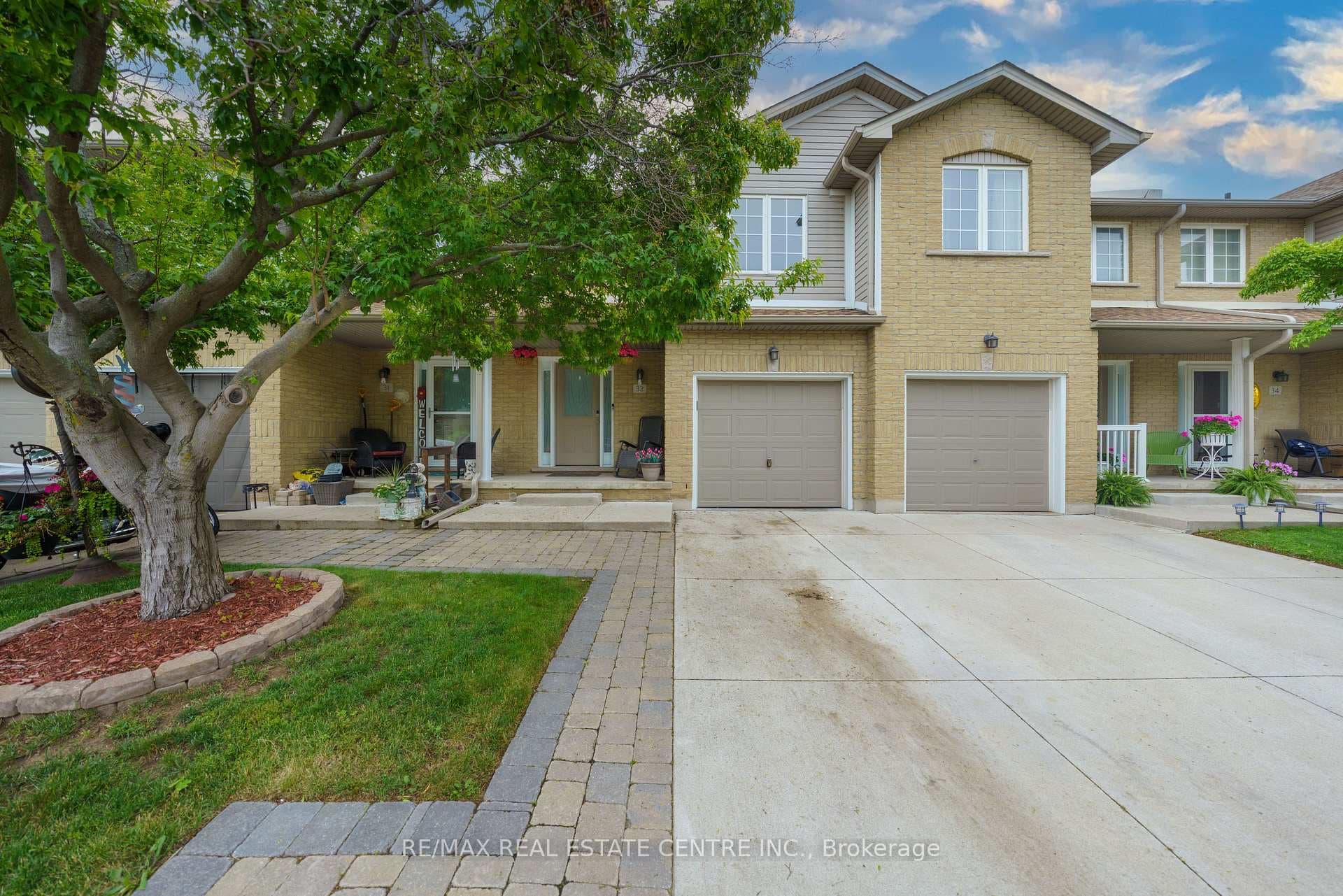 76 Frances Avenue Unit 32