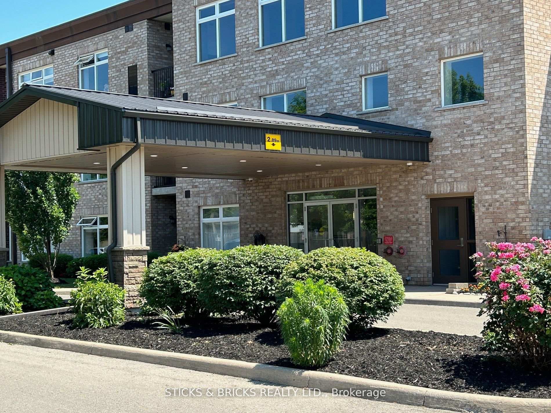 4644 Pettit Avenue Unit 111