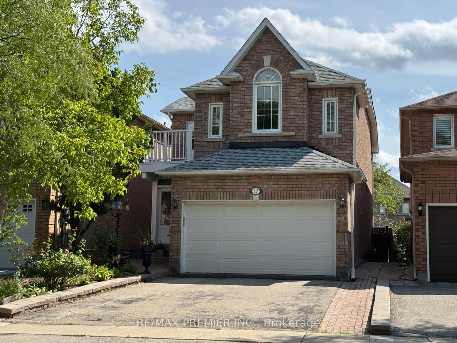 17 Villandry Crescent