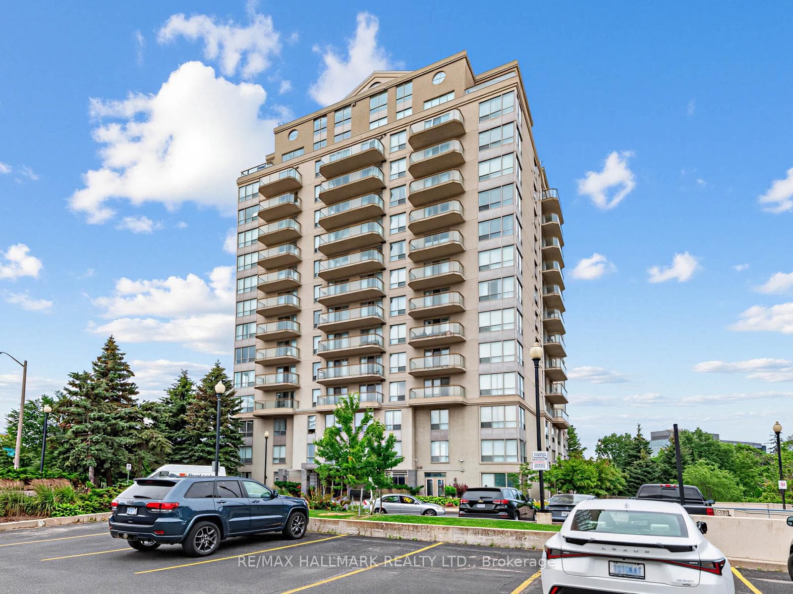 399 South Park Road Unit 1102