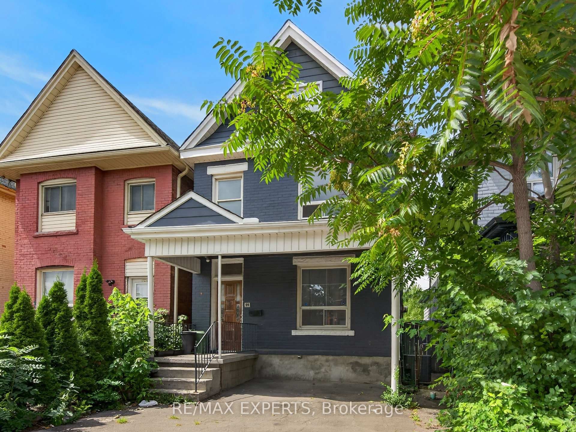 99 Leeming Street