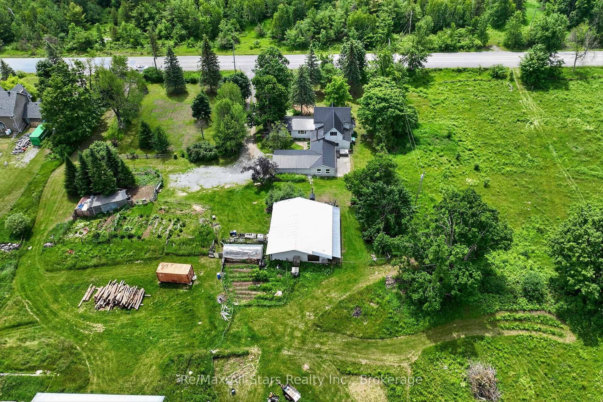 4077 Monck Road