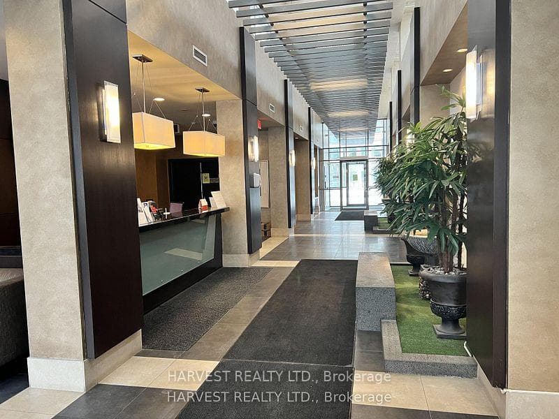 21 Upper Duke Crescent Unit 609