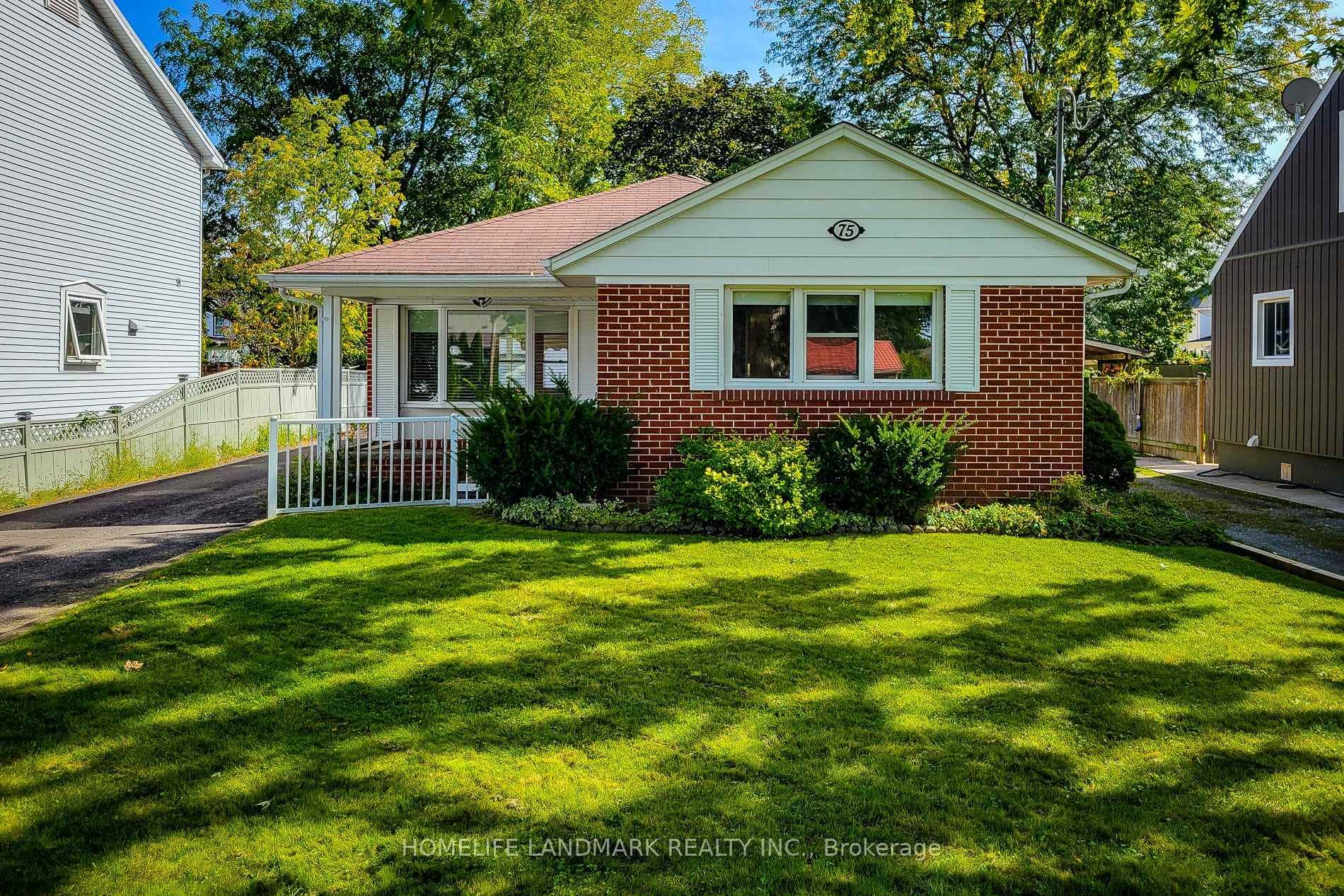 75 Bayview Drive Unit Lower