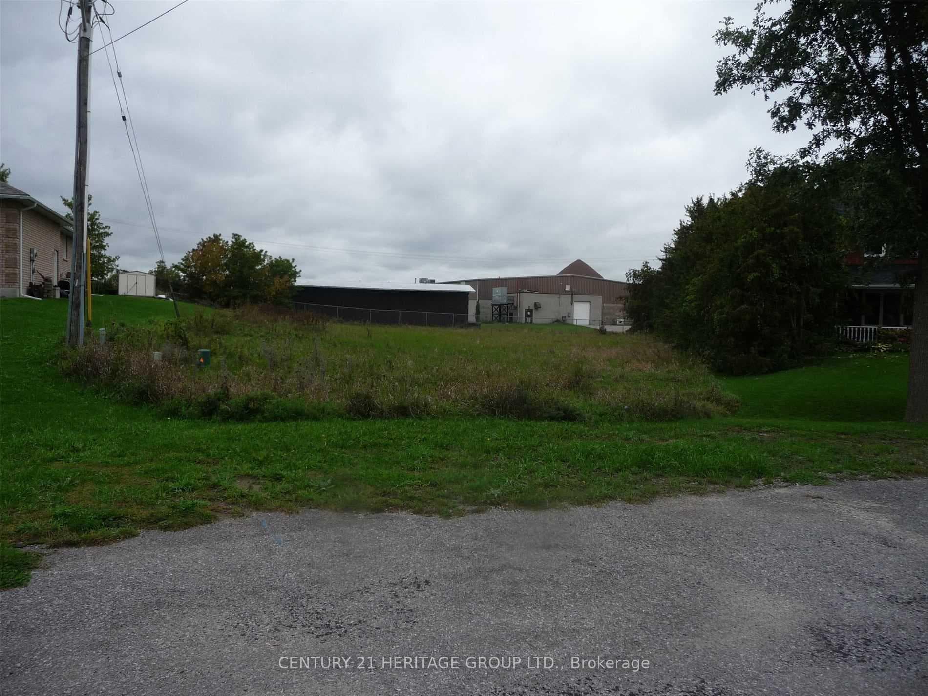 33 Grant Drive
