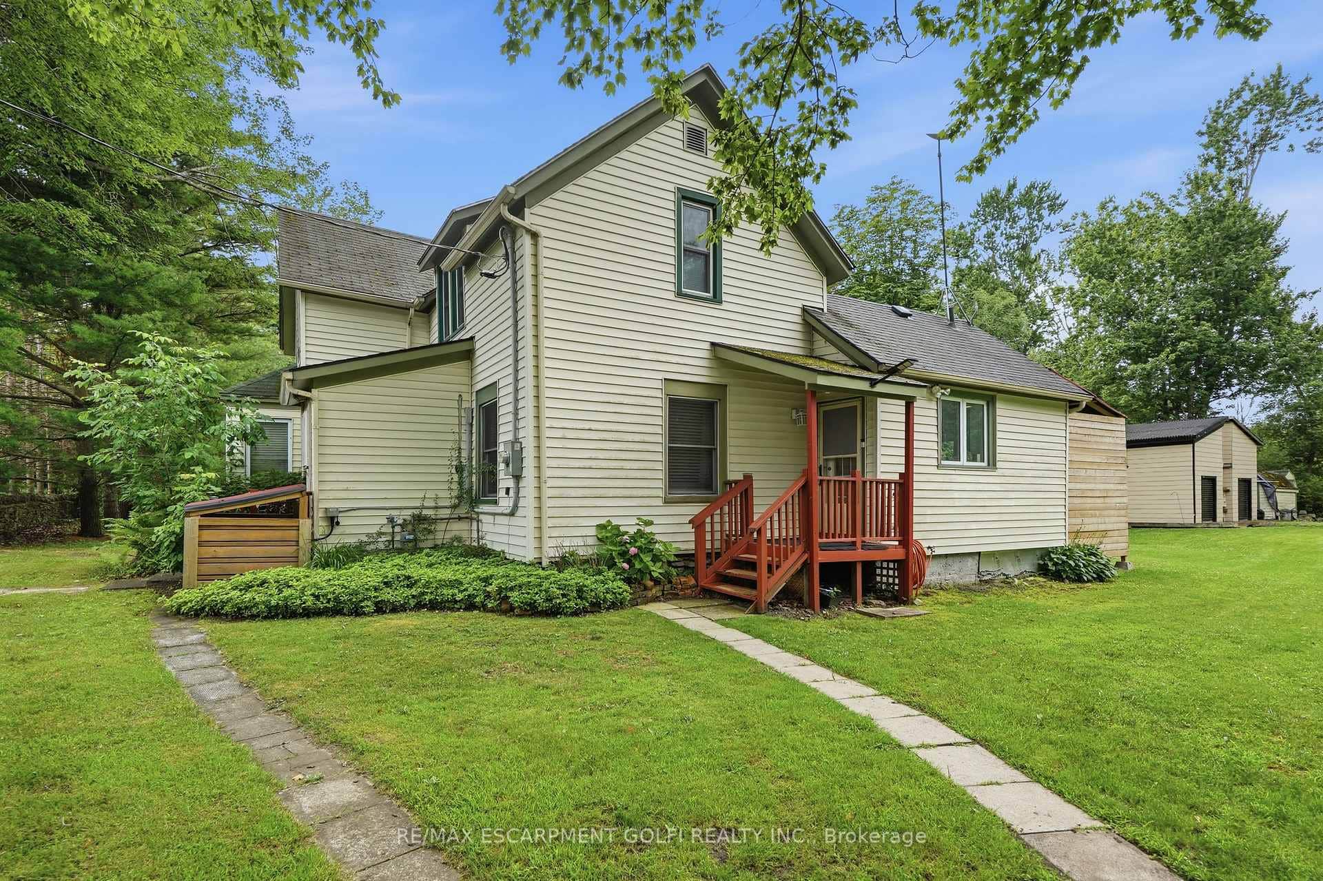 633 Point Abino Road
