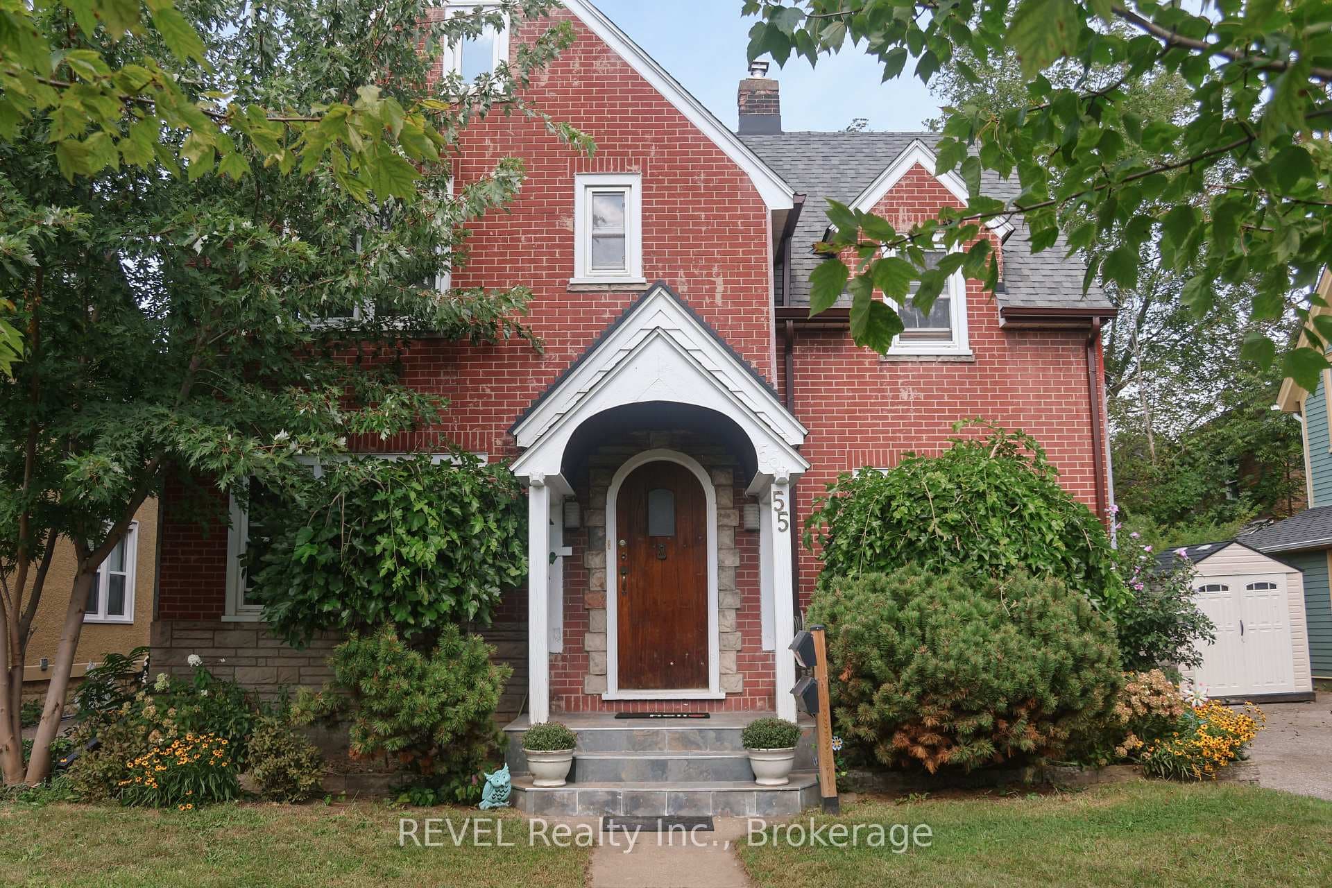 55 Maple Street Unit Upper