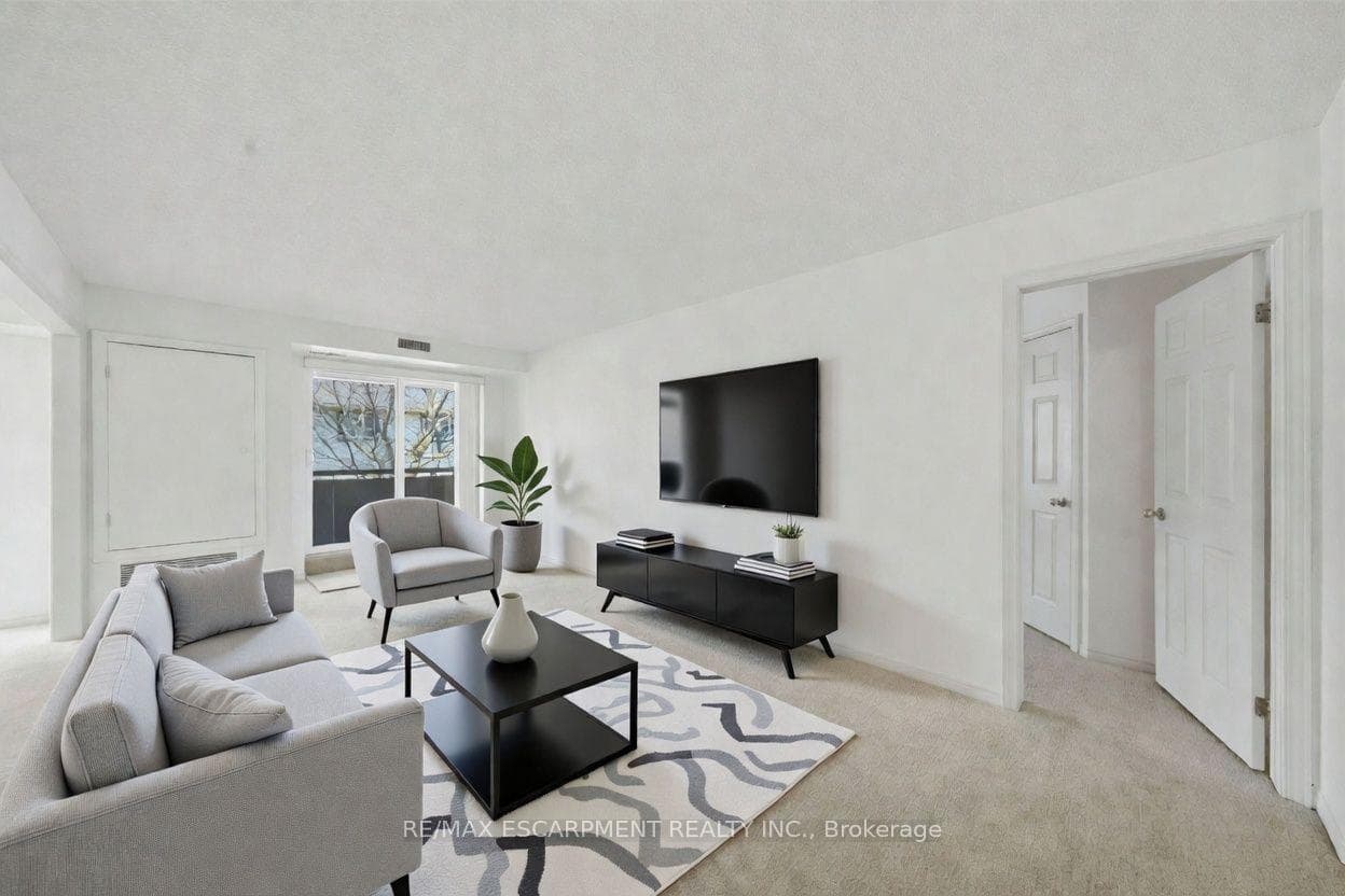 416 Limeridge Road Unit 303