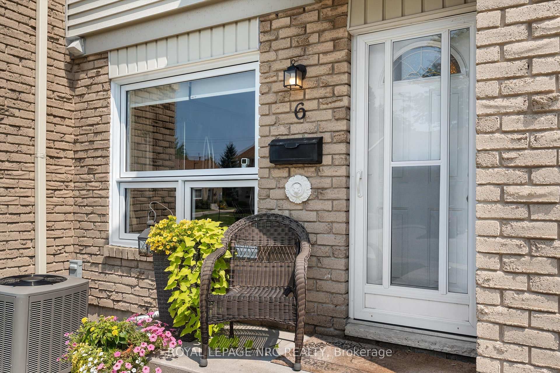 6767 Thorold Stone Road Unit 6