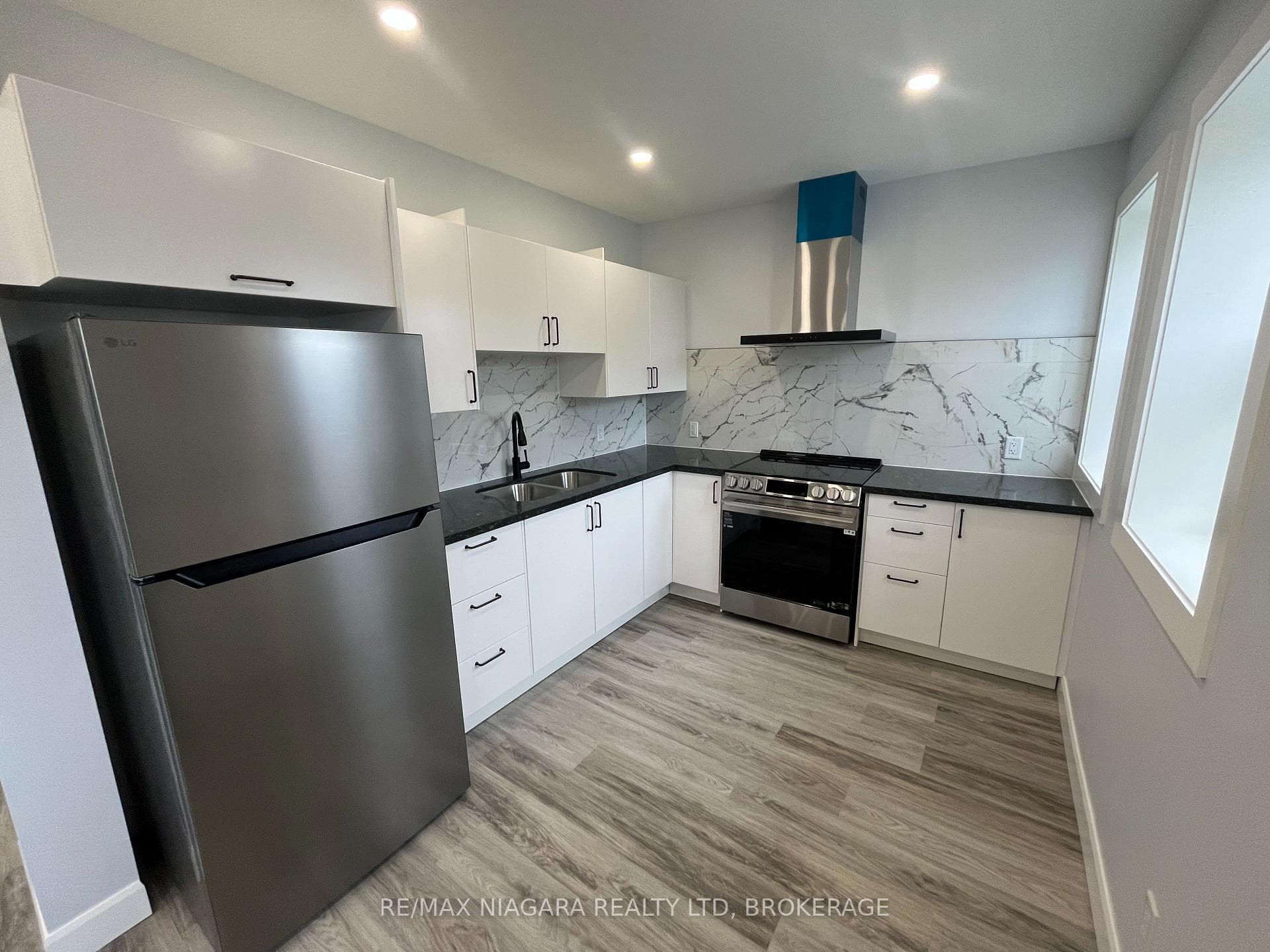 243 Dufferin Street Unit UPPER FRONT