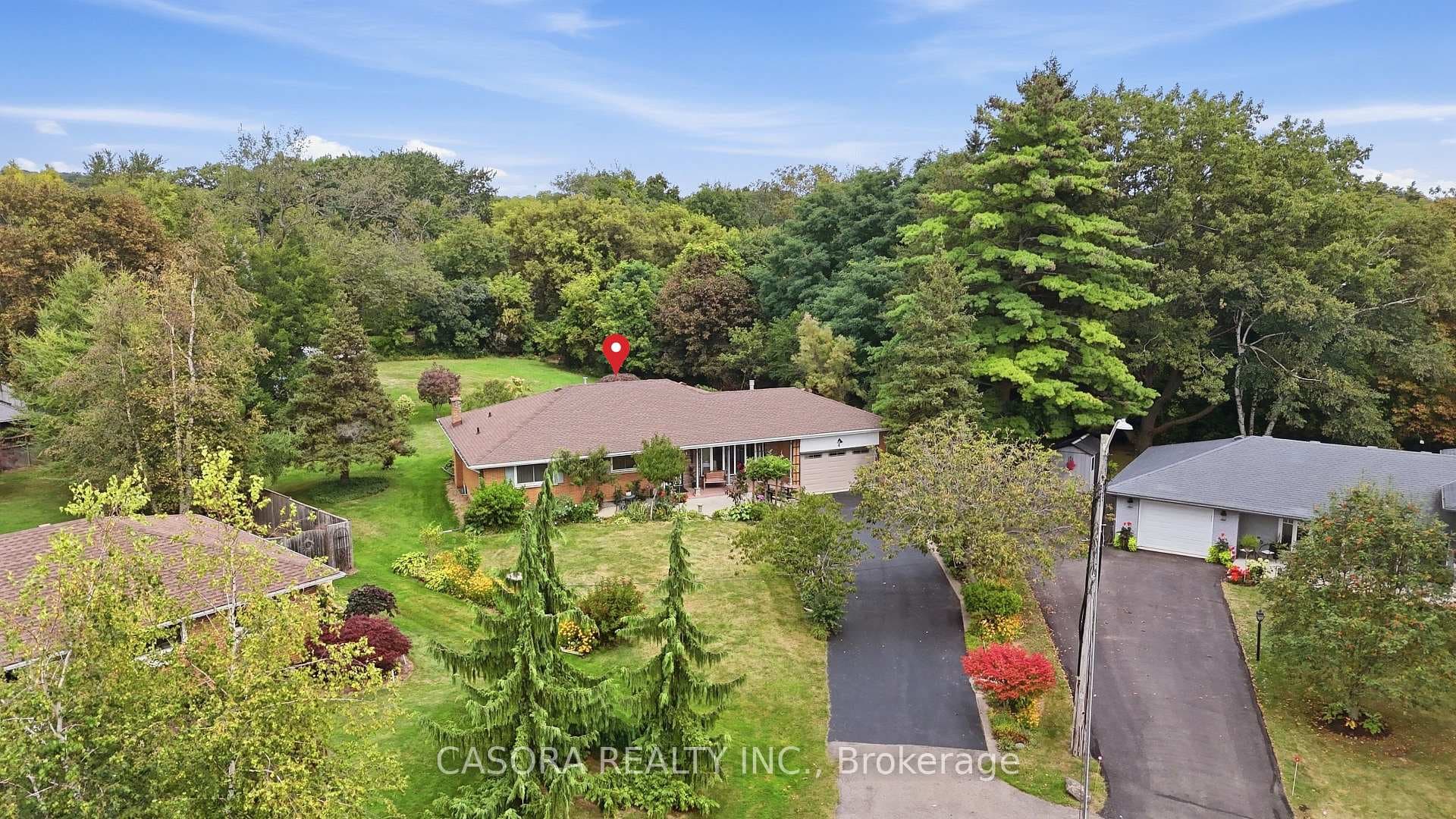 4 Kew Court