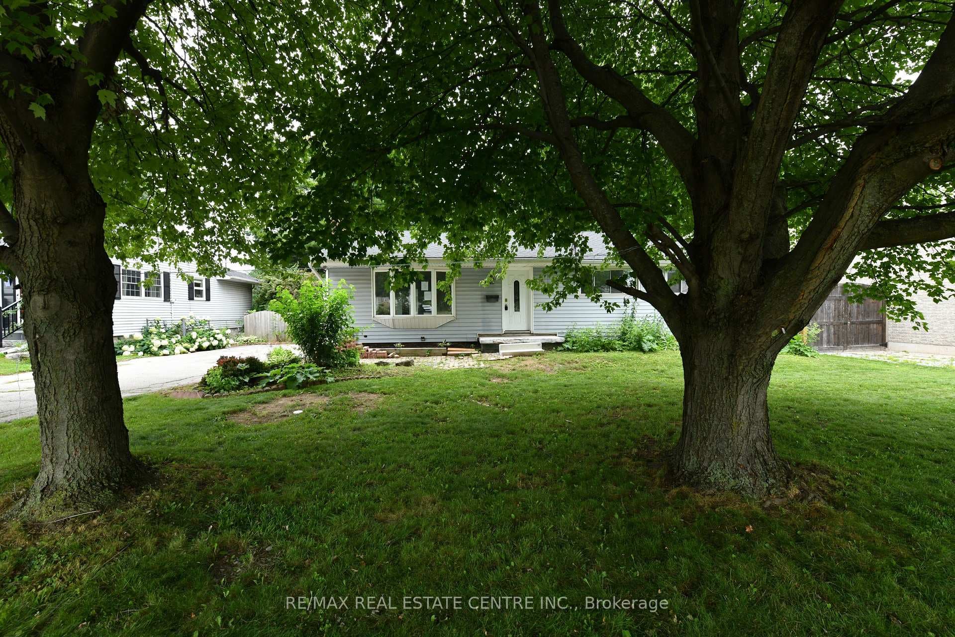 15 Miller Drive