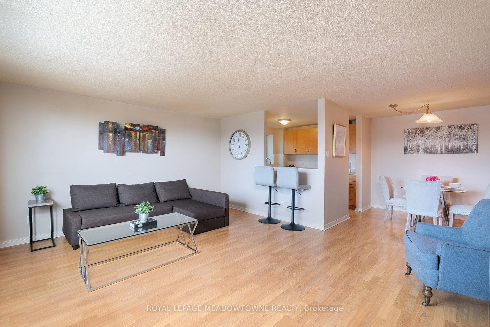 6720 Glen Erin Drive Unit 206