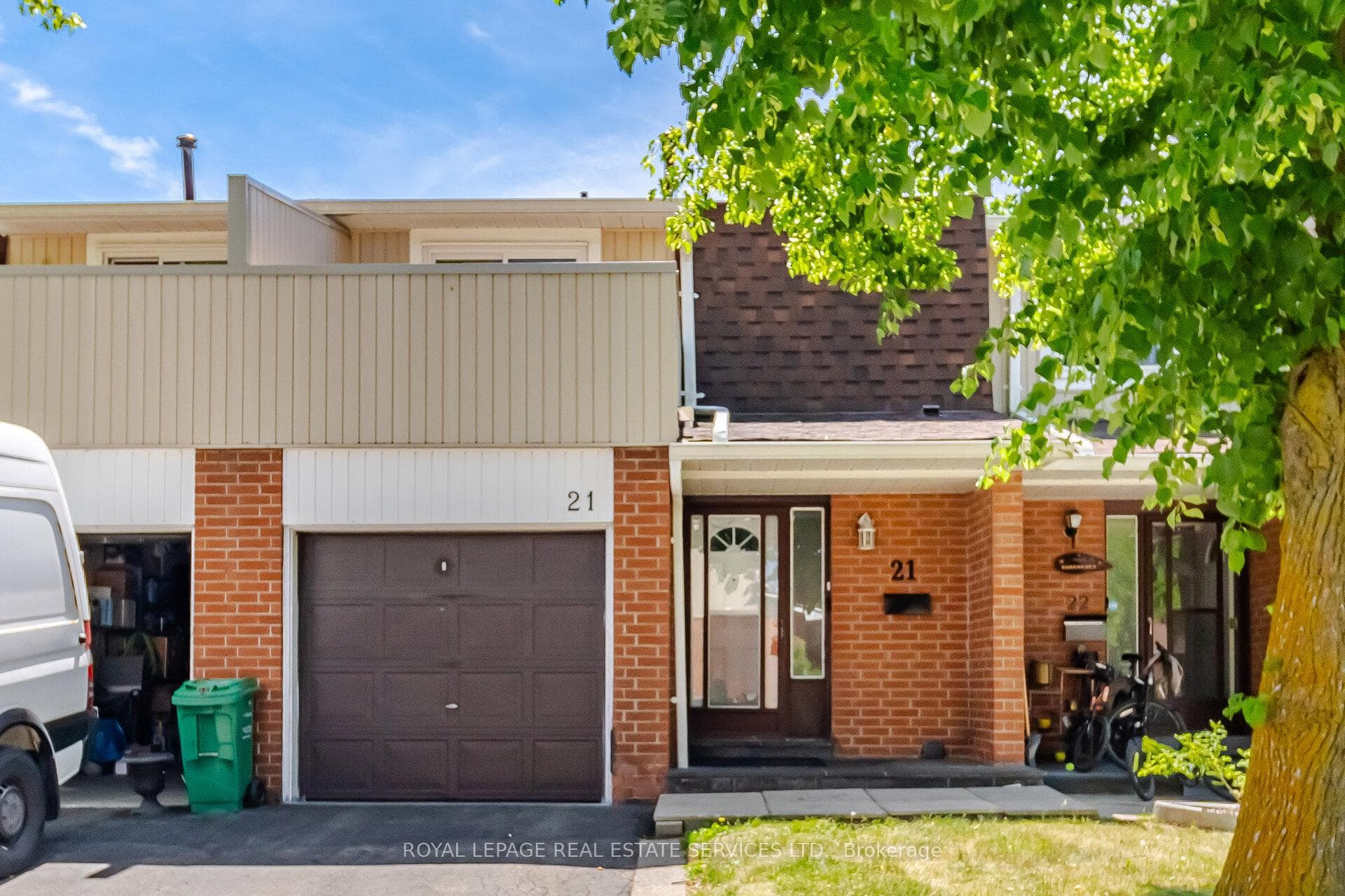 345 Meadows Boulevard Unit 21