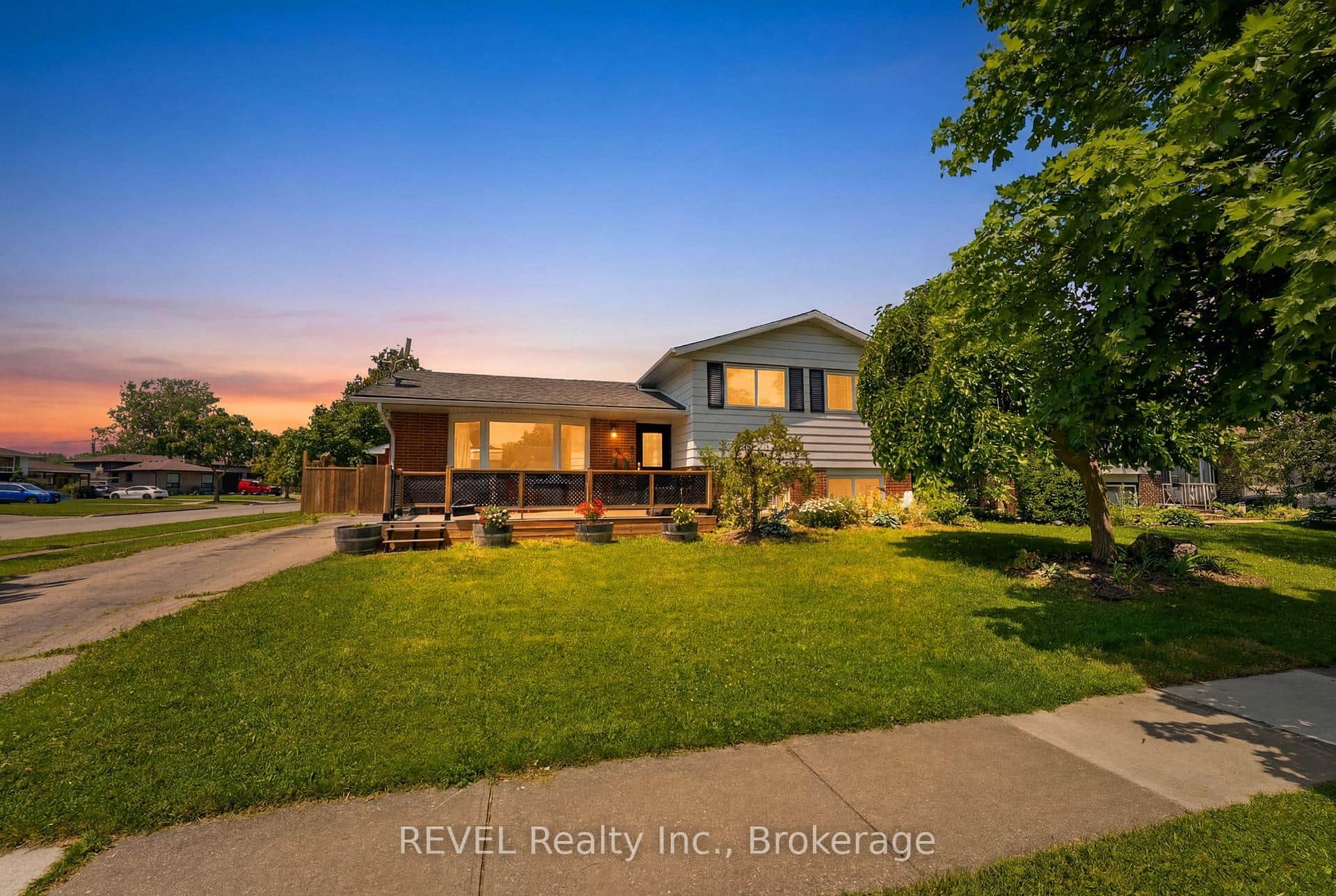 1 Idylwood Road