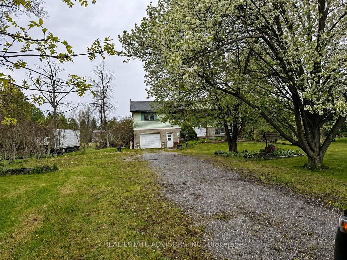 1069 Bird Road