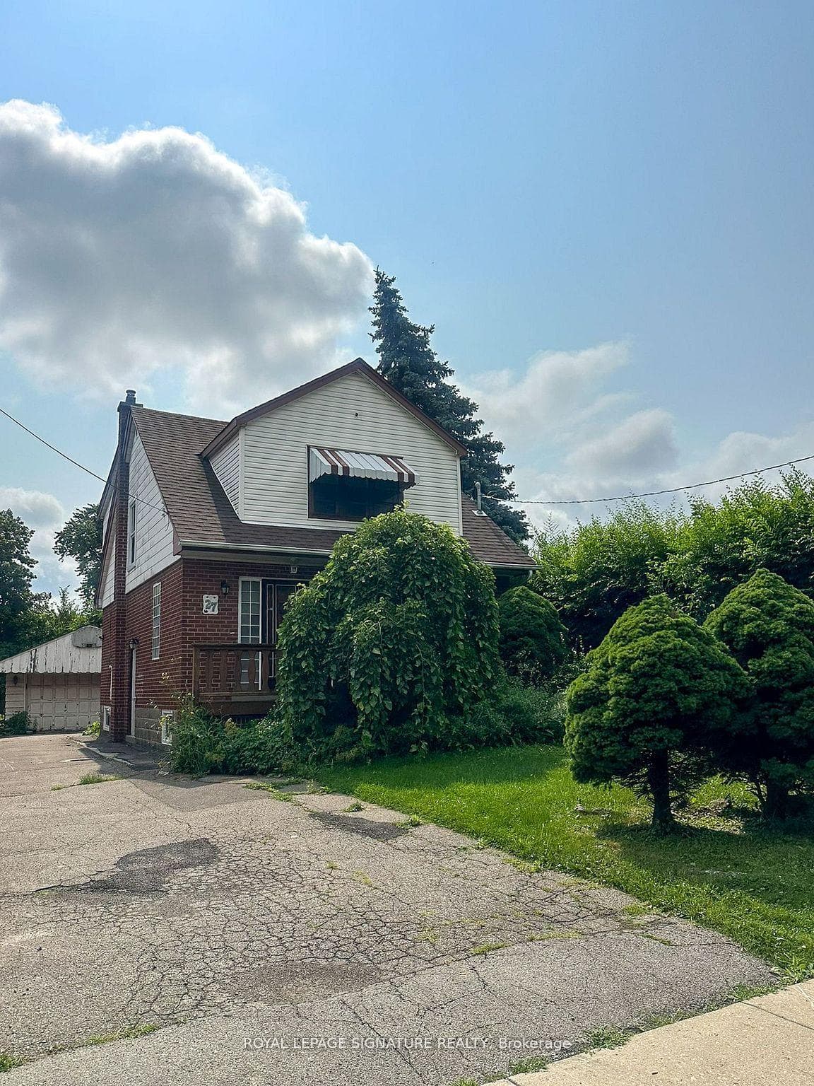 27 Millen Avenue Unit A122