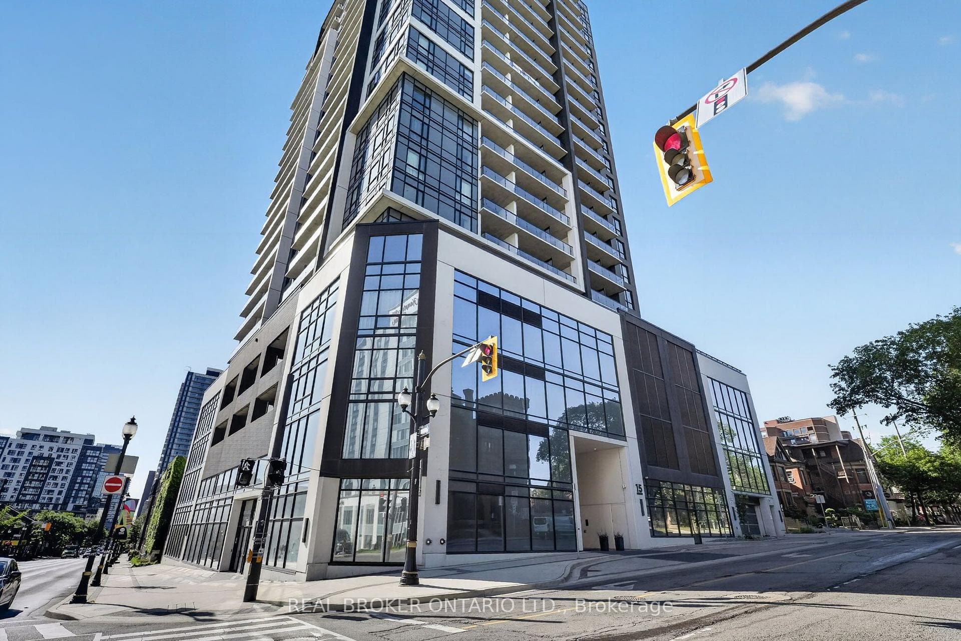 15 Queen Street Unit 1206