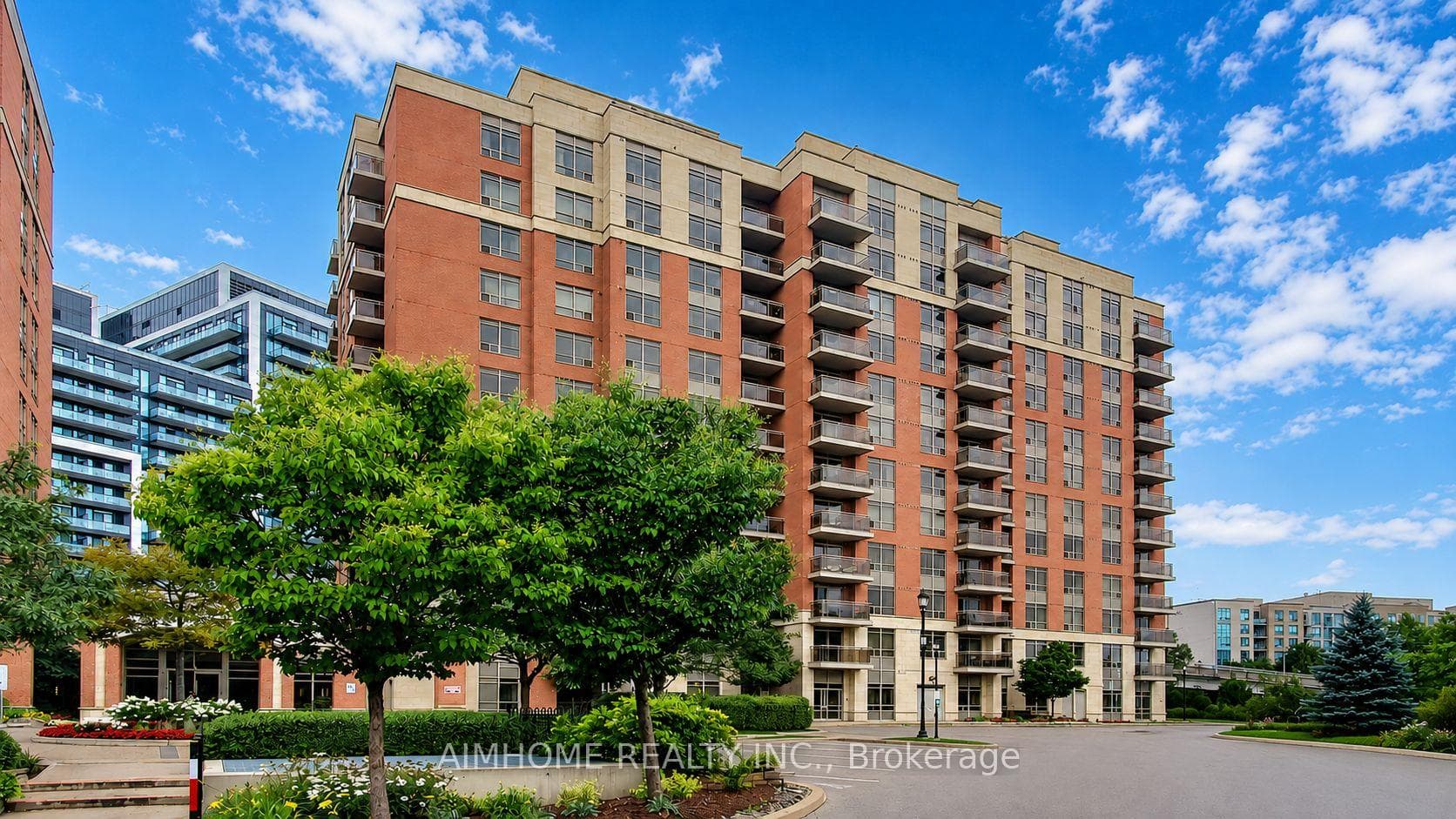 75 King William Crescent Unit 804