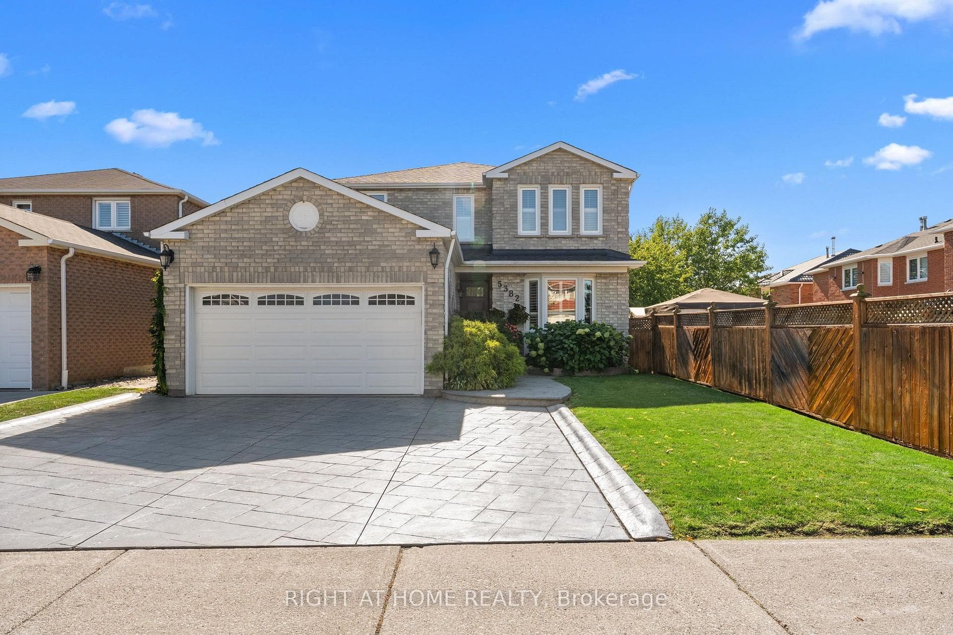 5382 Huntingfield Drive
