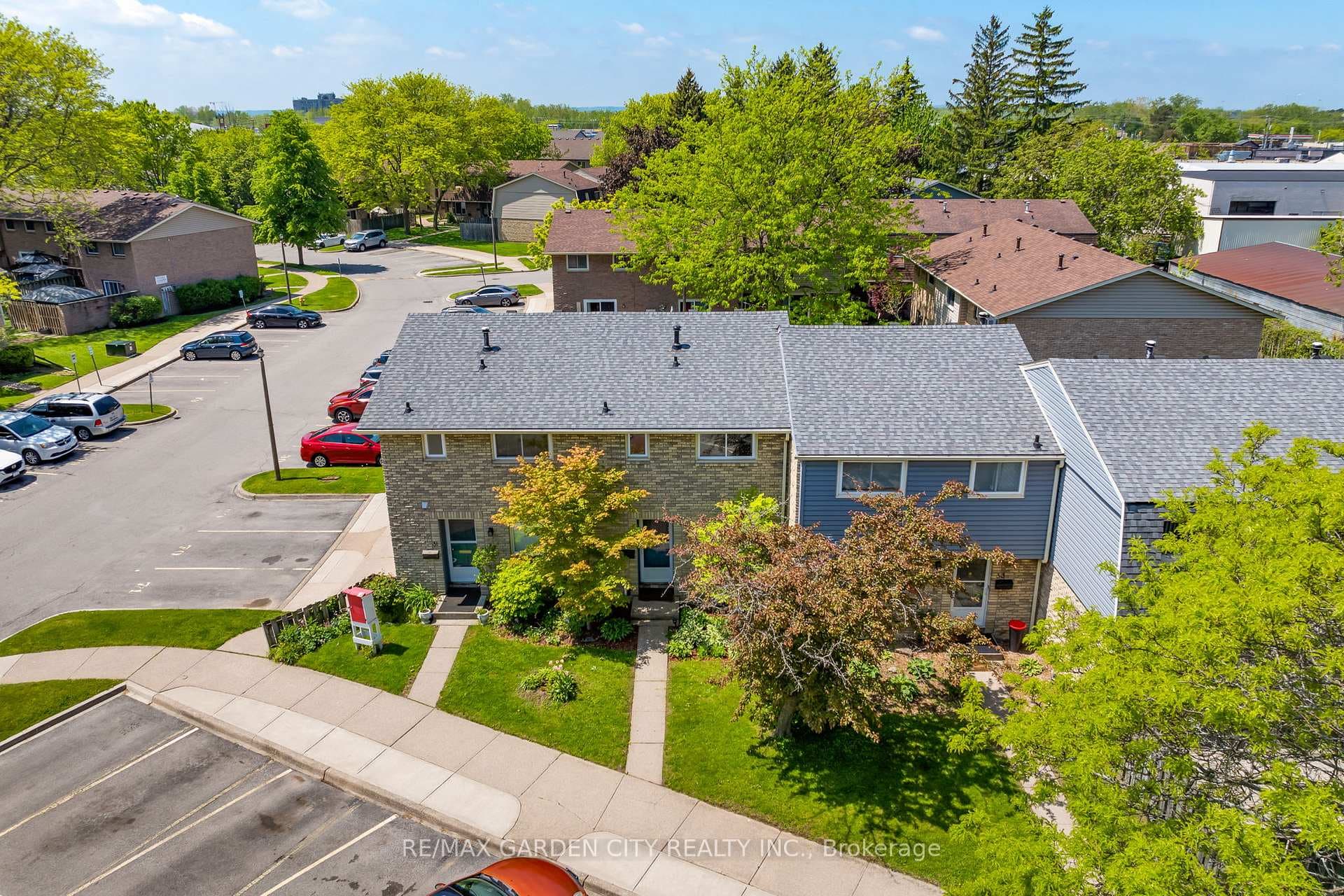 75 Ventura Drive Unit 32