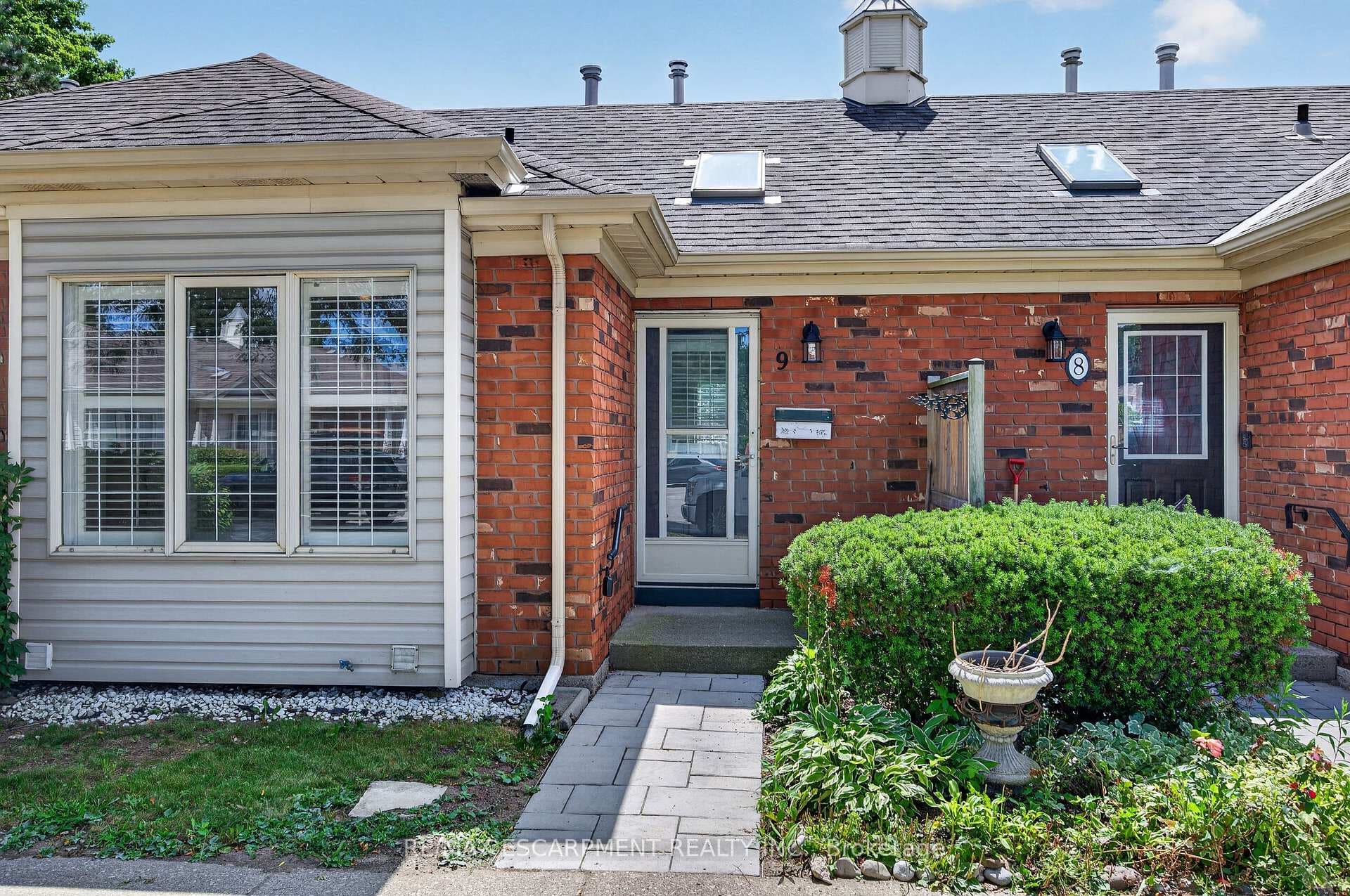 175 Fiddlers Green Road Unit 9