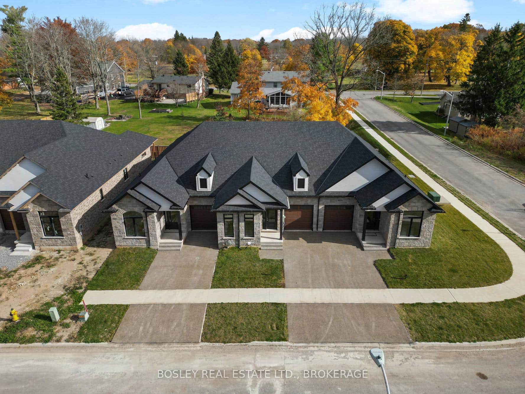 512 Royal Ridge Drive