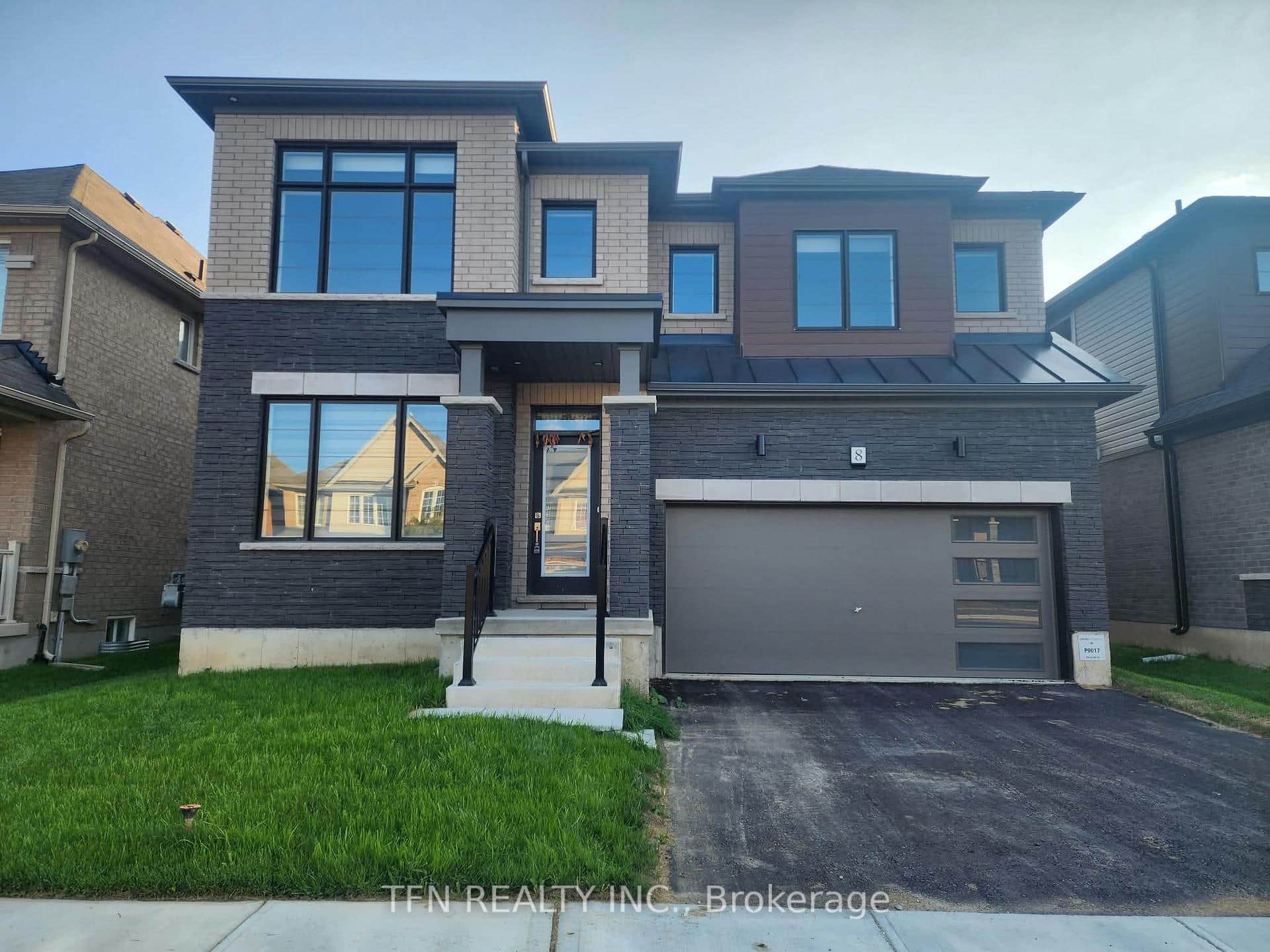 8 Wilmot Road