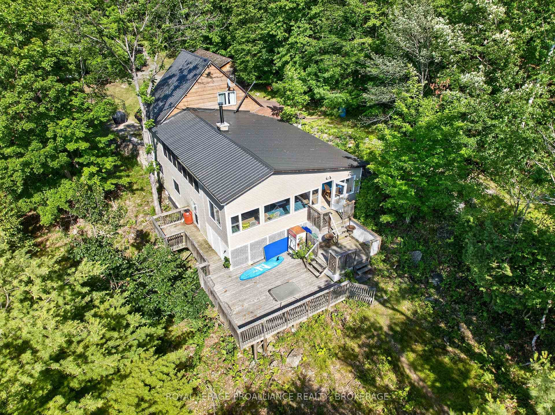 1881B Massassauga Road