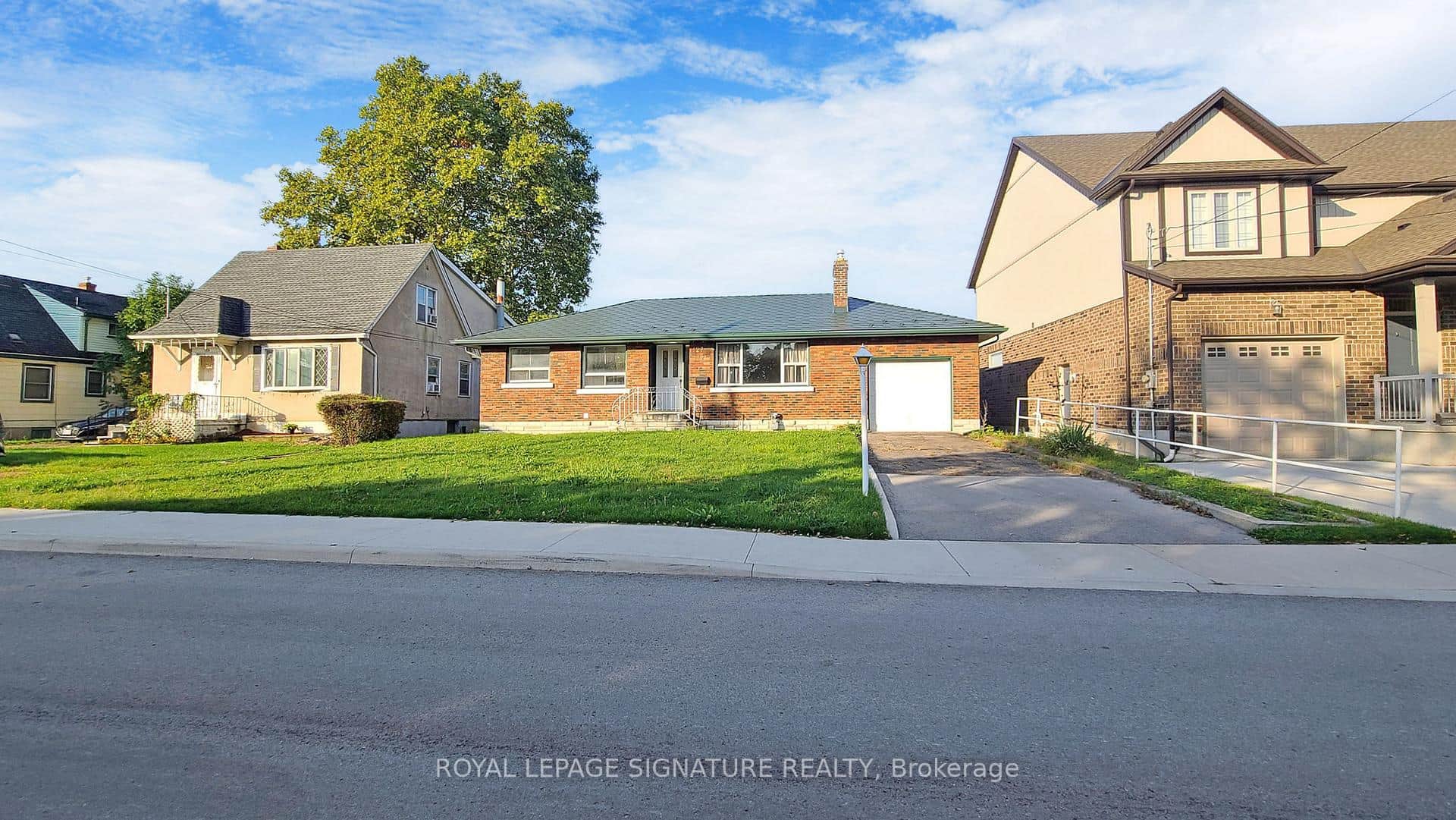 127 Moffatt Street Unit Bsmt