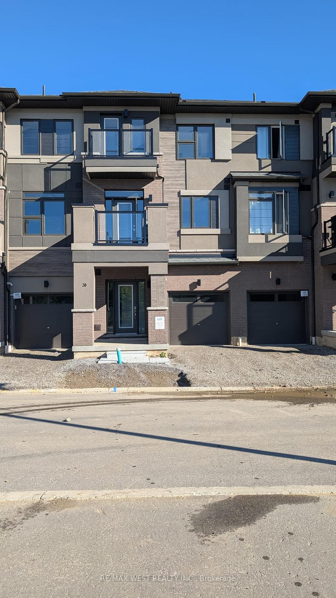 660 Colborne Street Unit 30