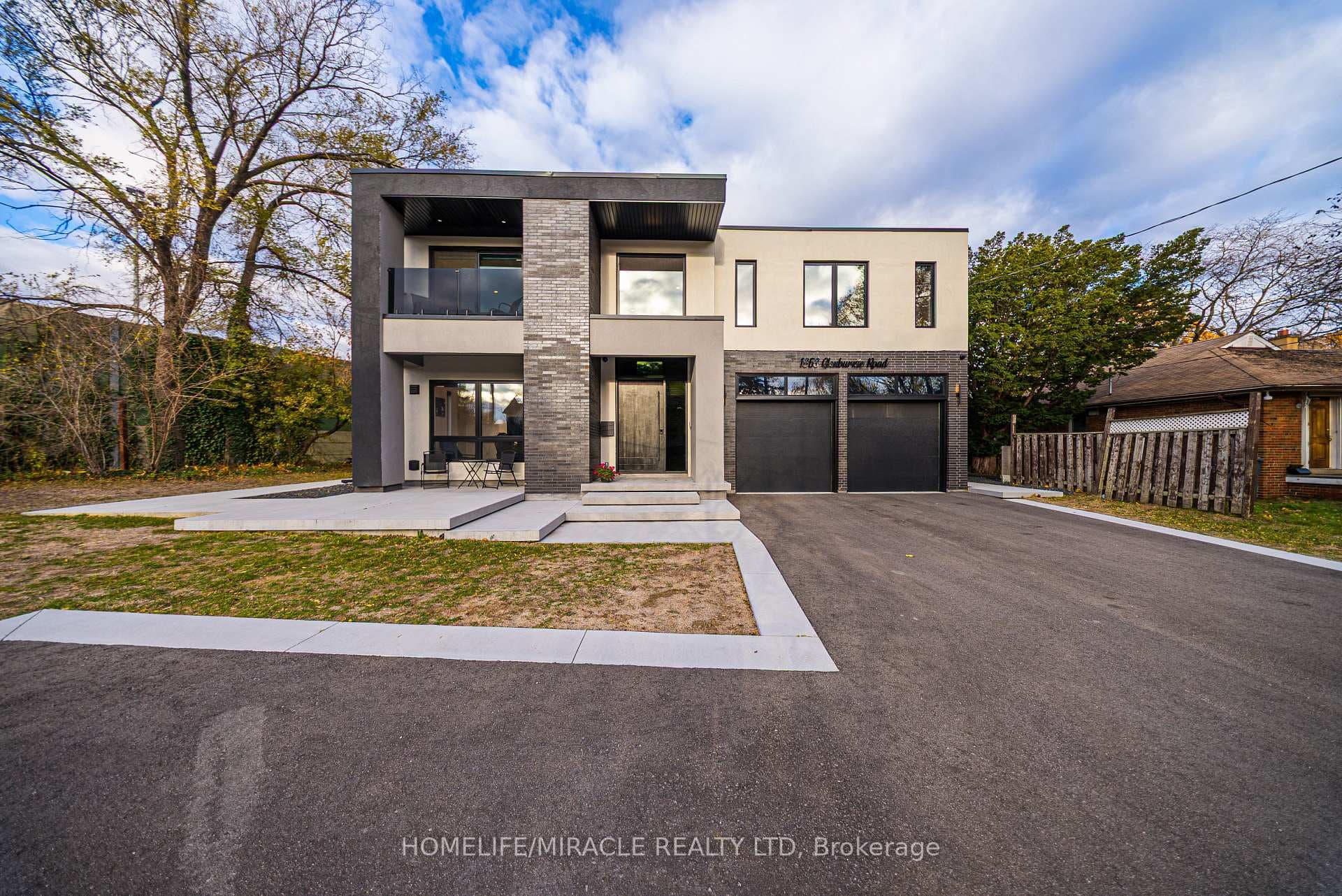 1653 Glenburnie Road