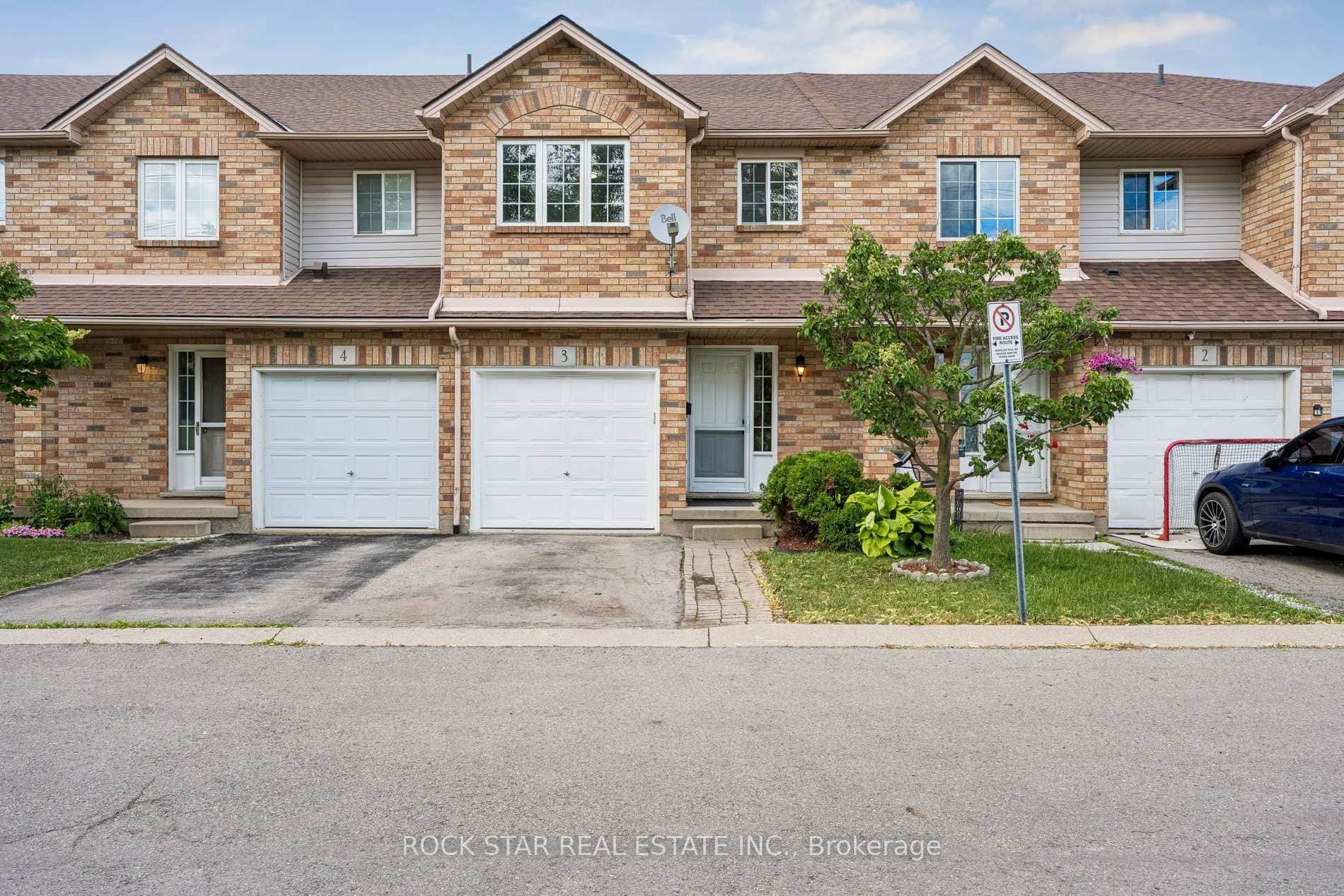 1860 Upper Gage Avenue Unit 3