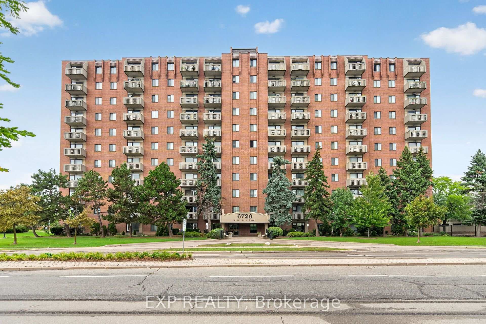 6720 Glen Erin Drive Unit 404