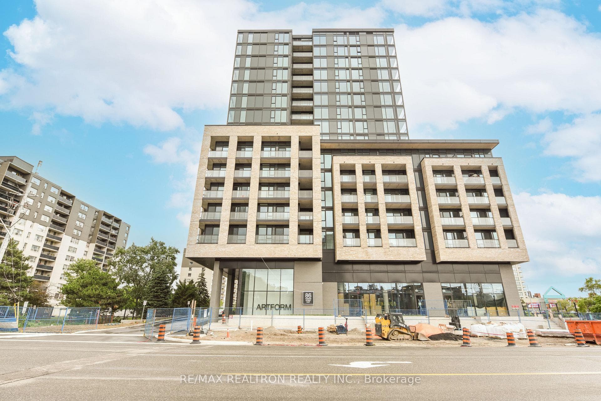 86 Dundas Street Unit 410