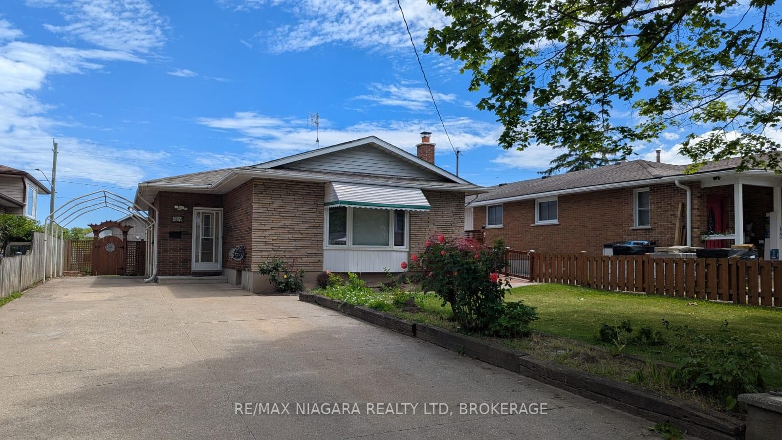 624 Bunting Road