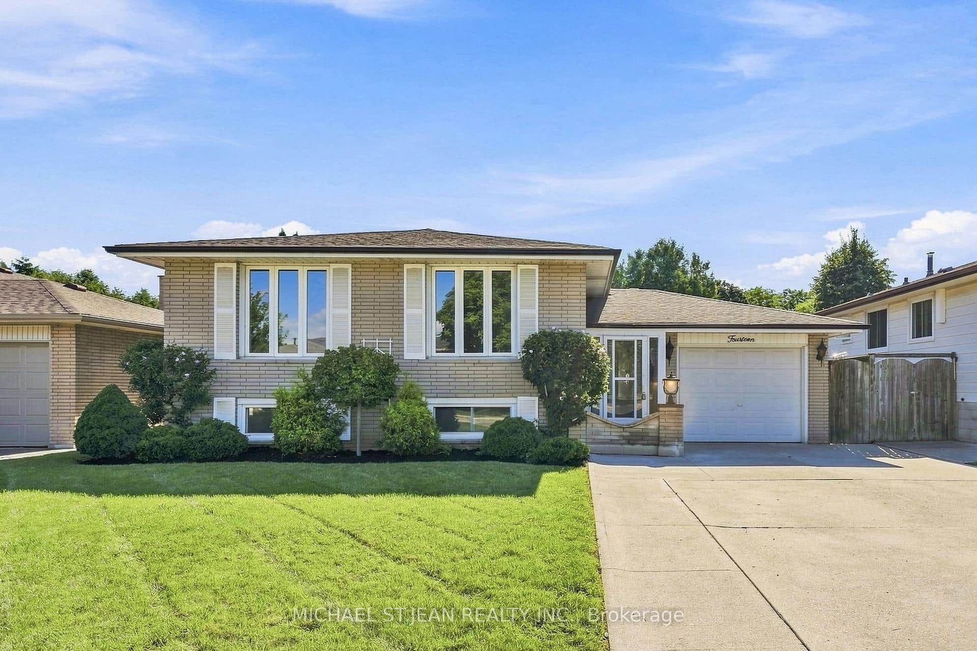 14 Green Forest Drive
