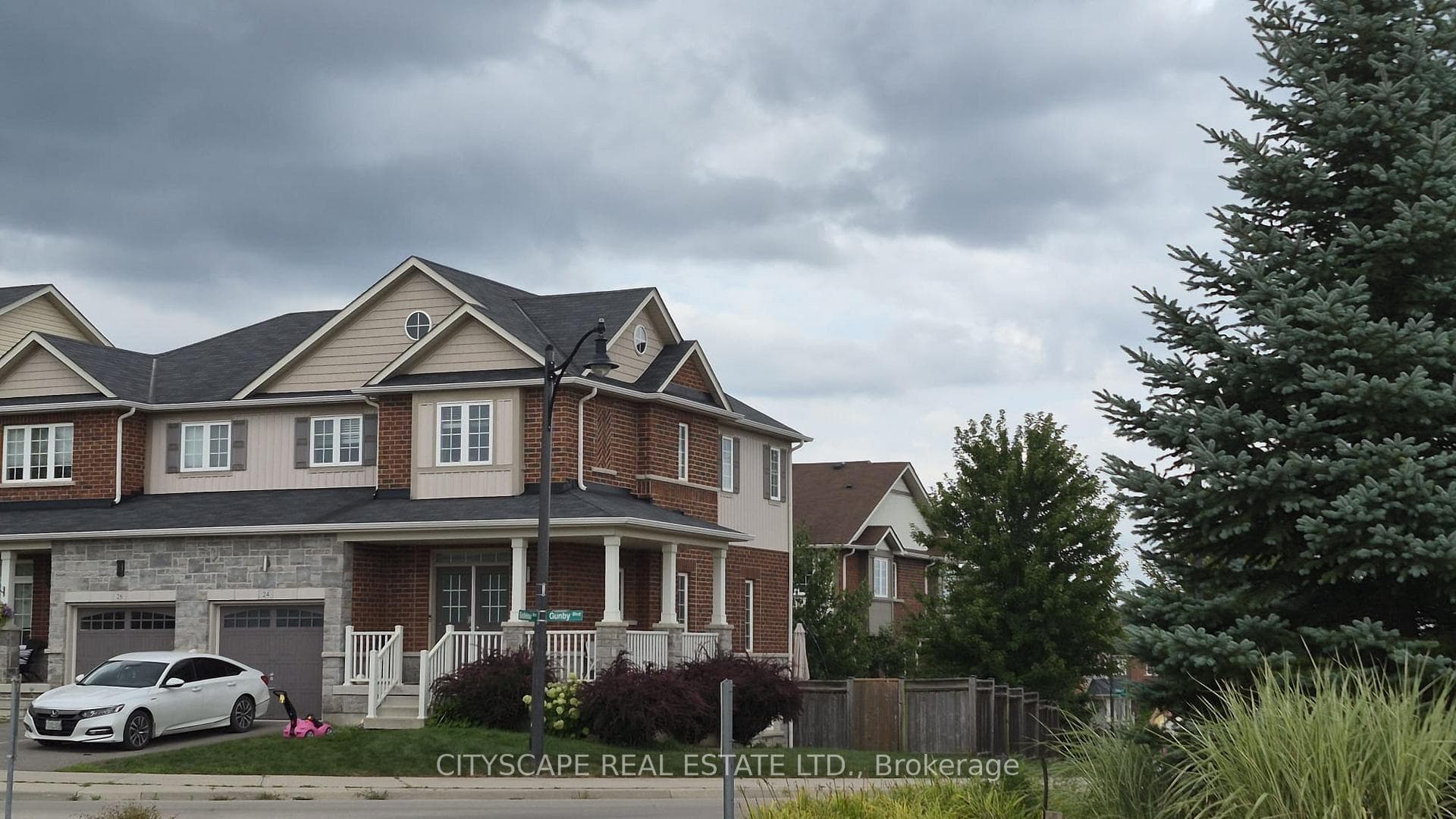 24 Gunby Boulevard