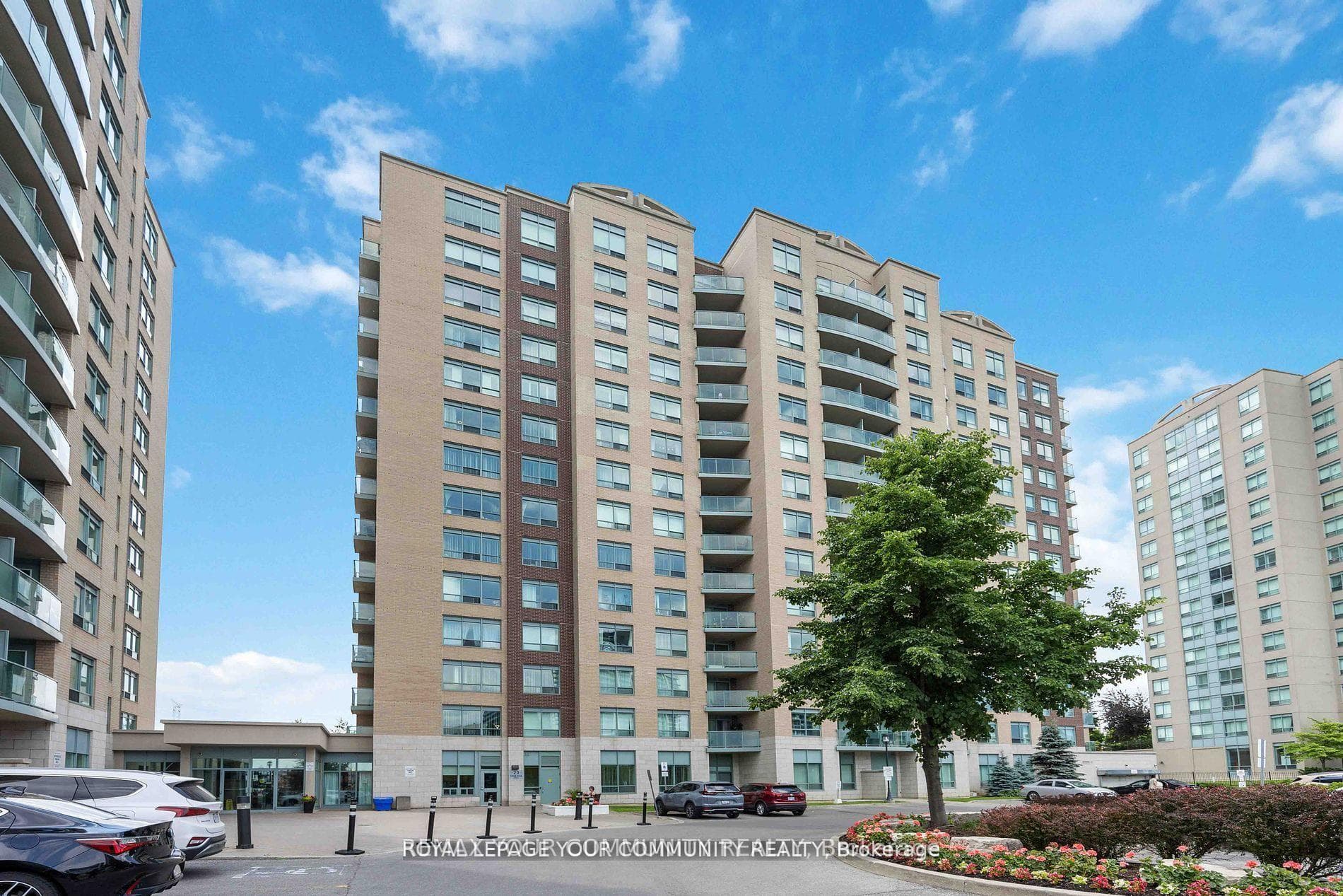 23 Oneida Crescent Unit 909