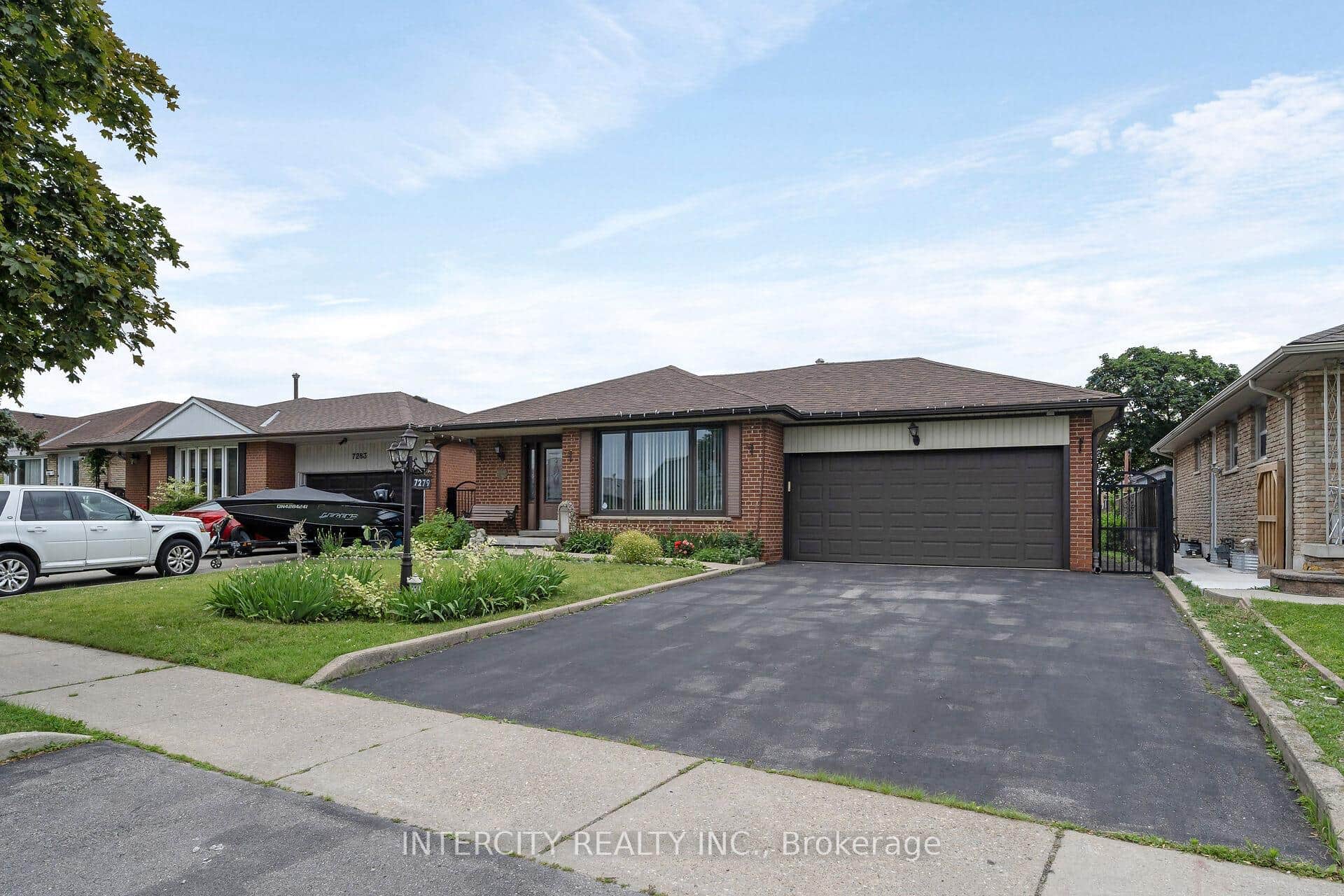 7279 Vernor Drive
