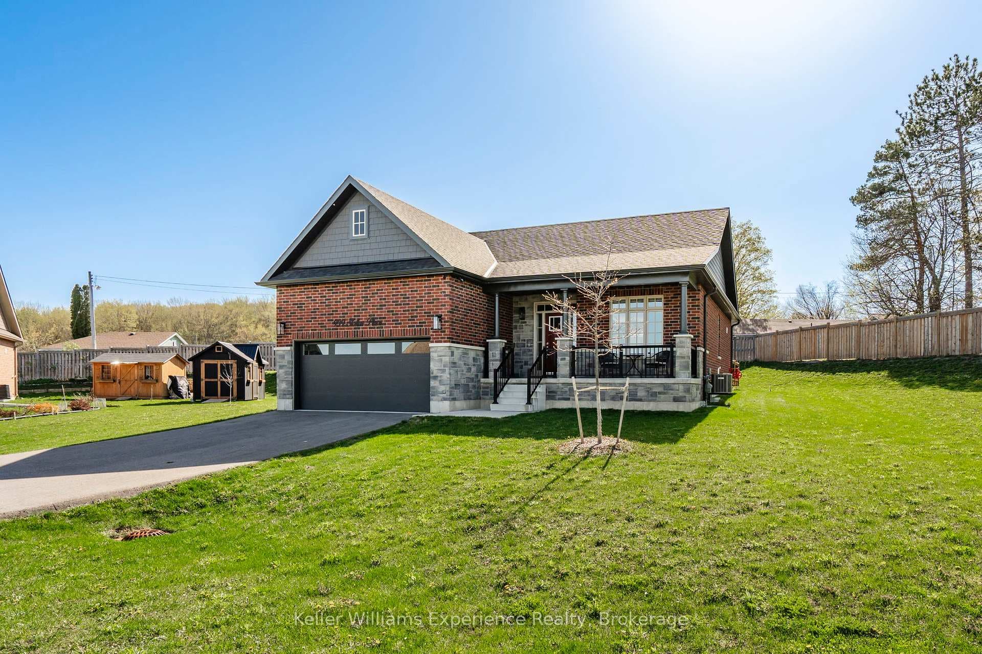 939 Stollar Place