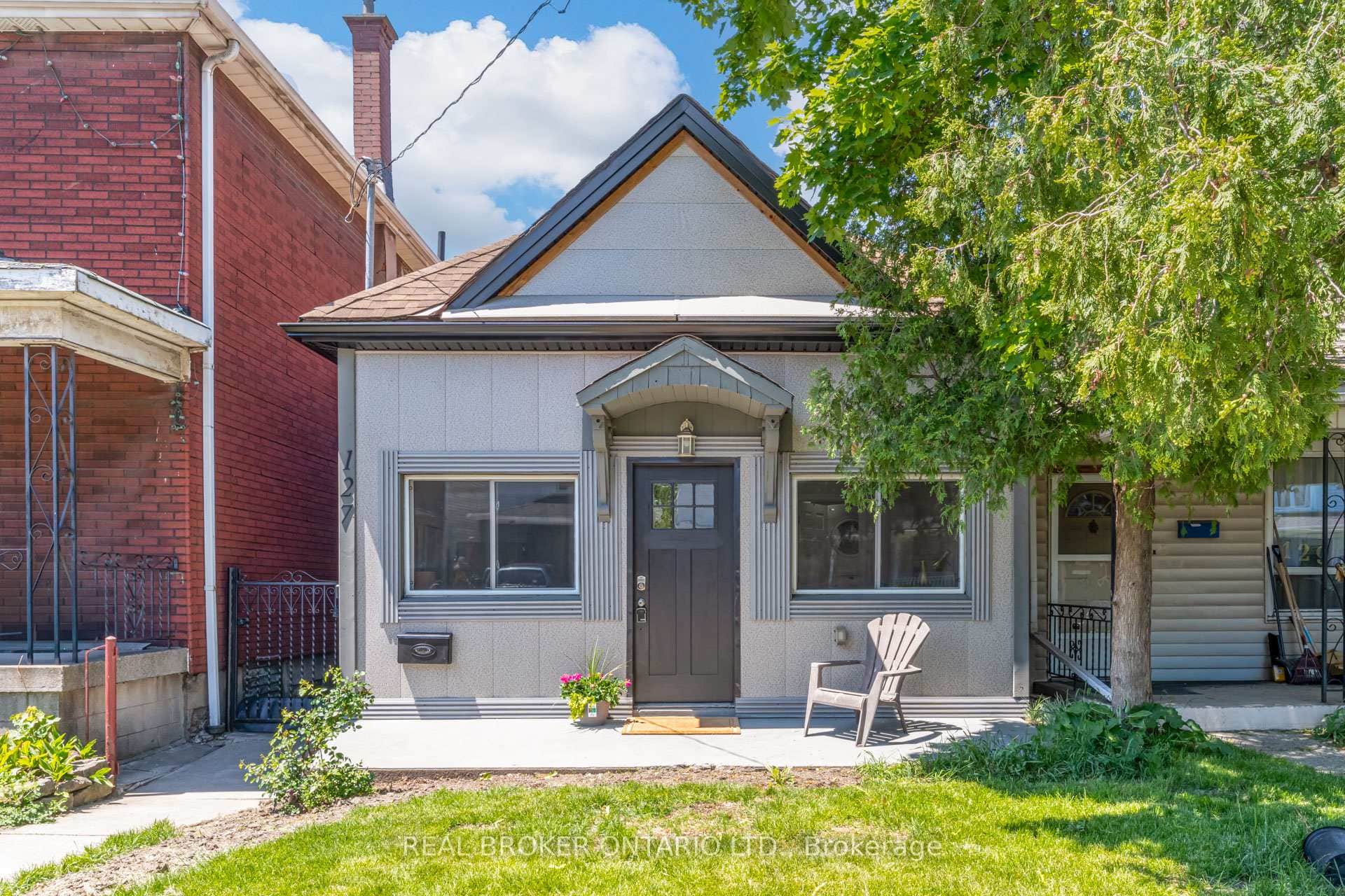 127 Barnesdale Avenue