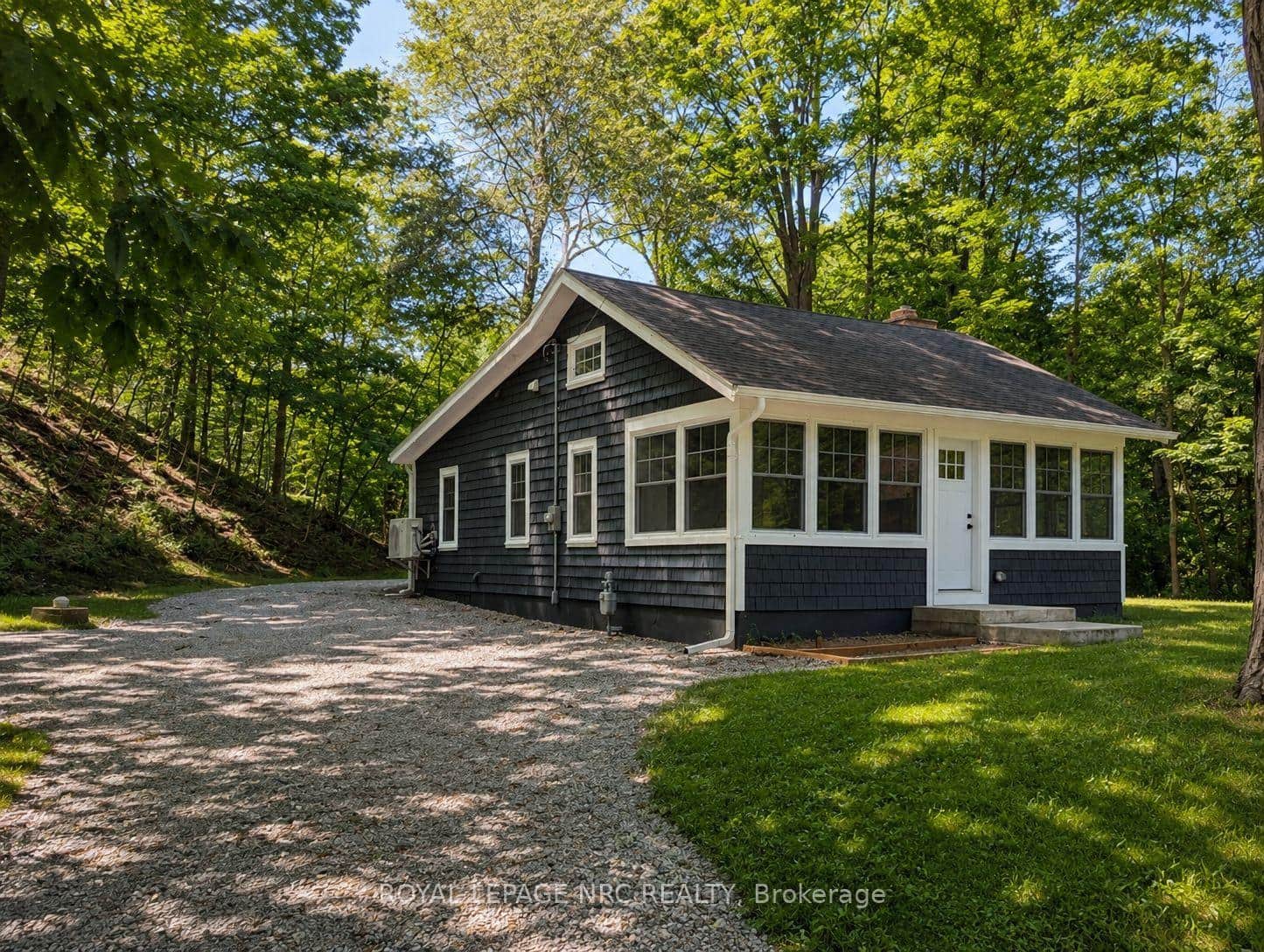 212 Holloway Bay Road