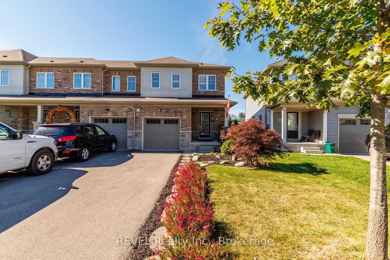 166 Esther Crescent