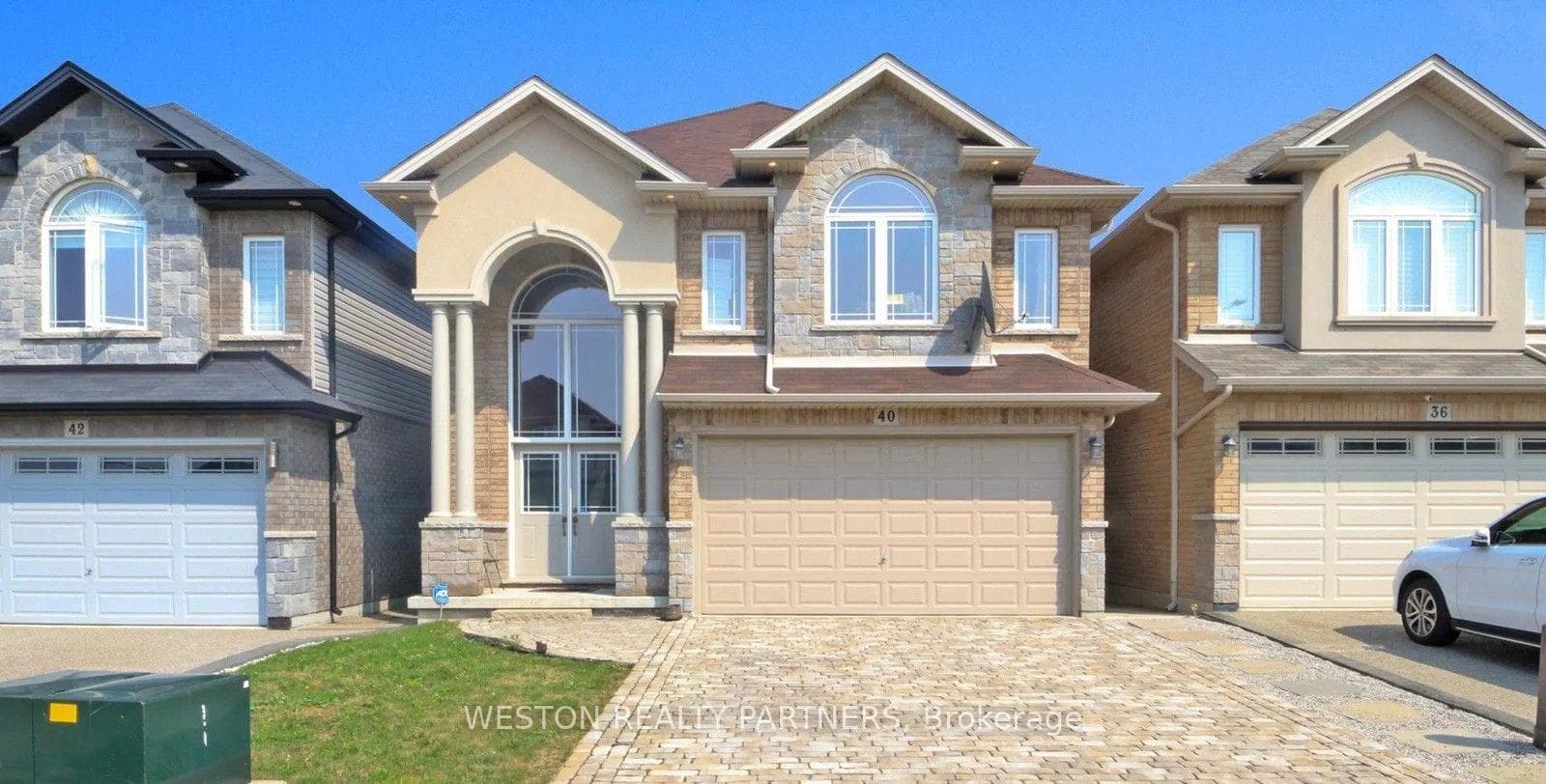 40 Pinemeadow Drive