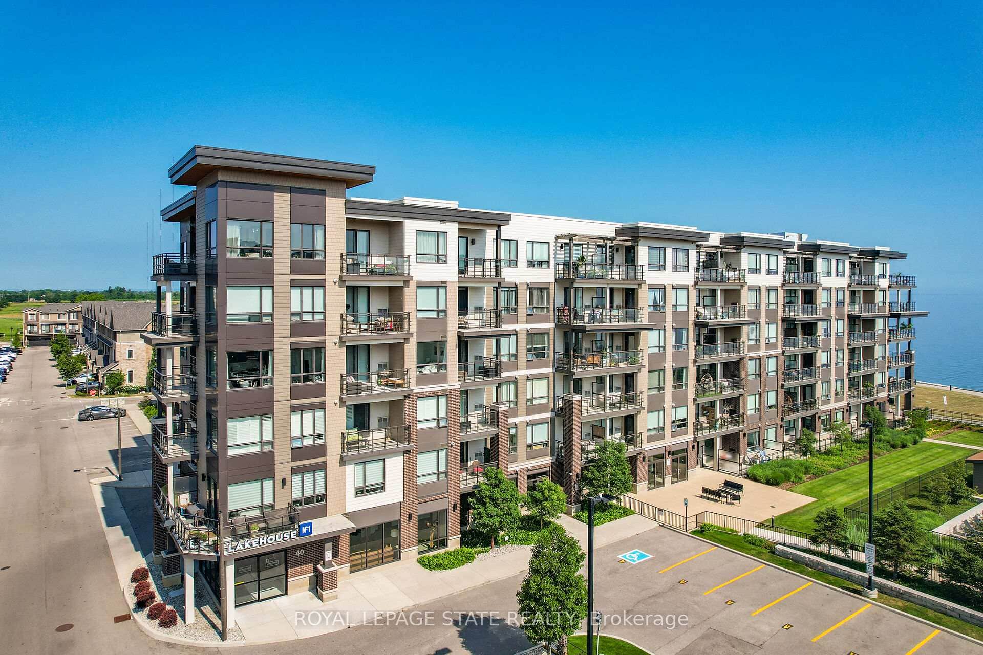 40 Esplanade Lane Unit 206