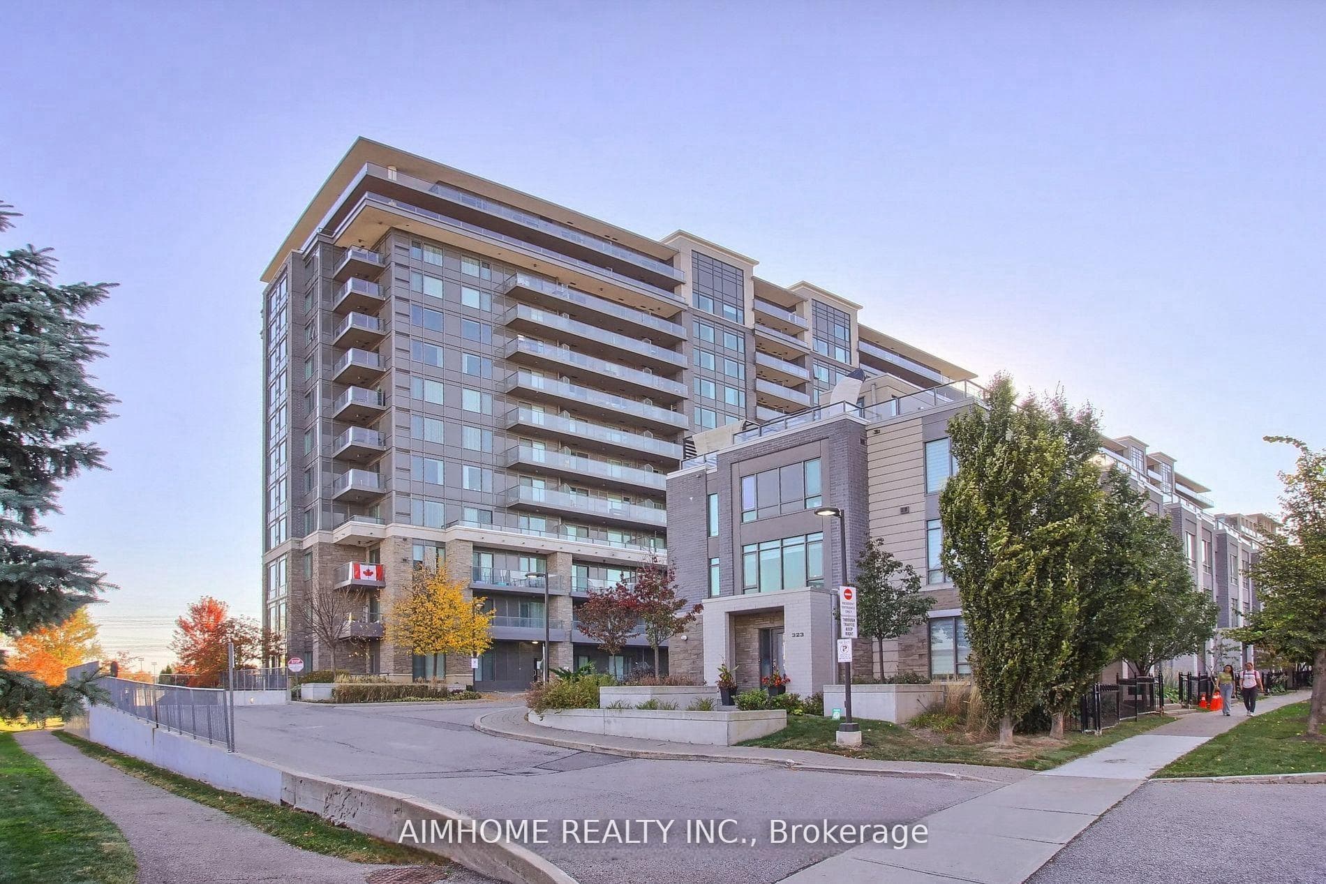 325 South Park Road Unit 1008