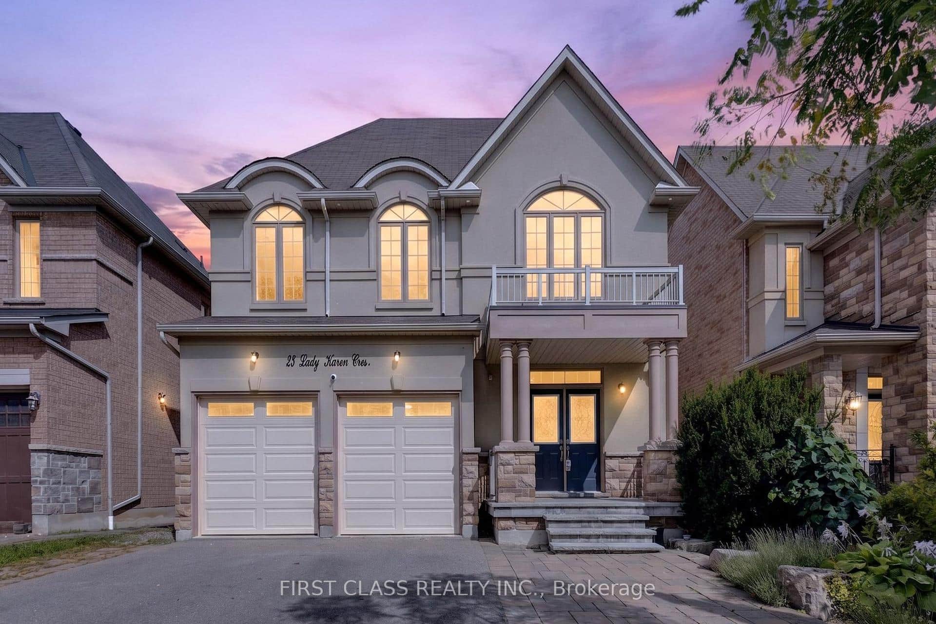 23 Lady Karen Crescent