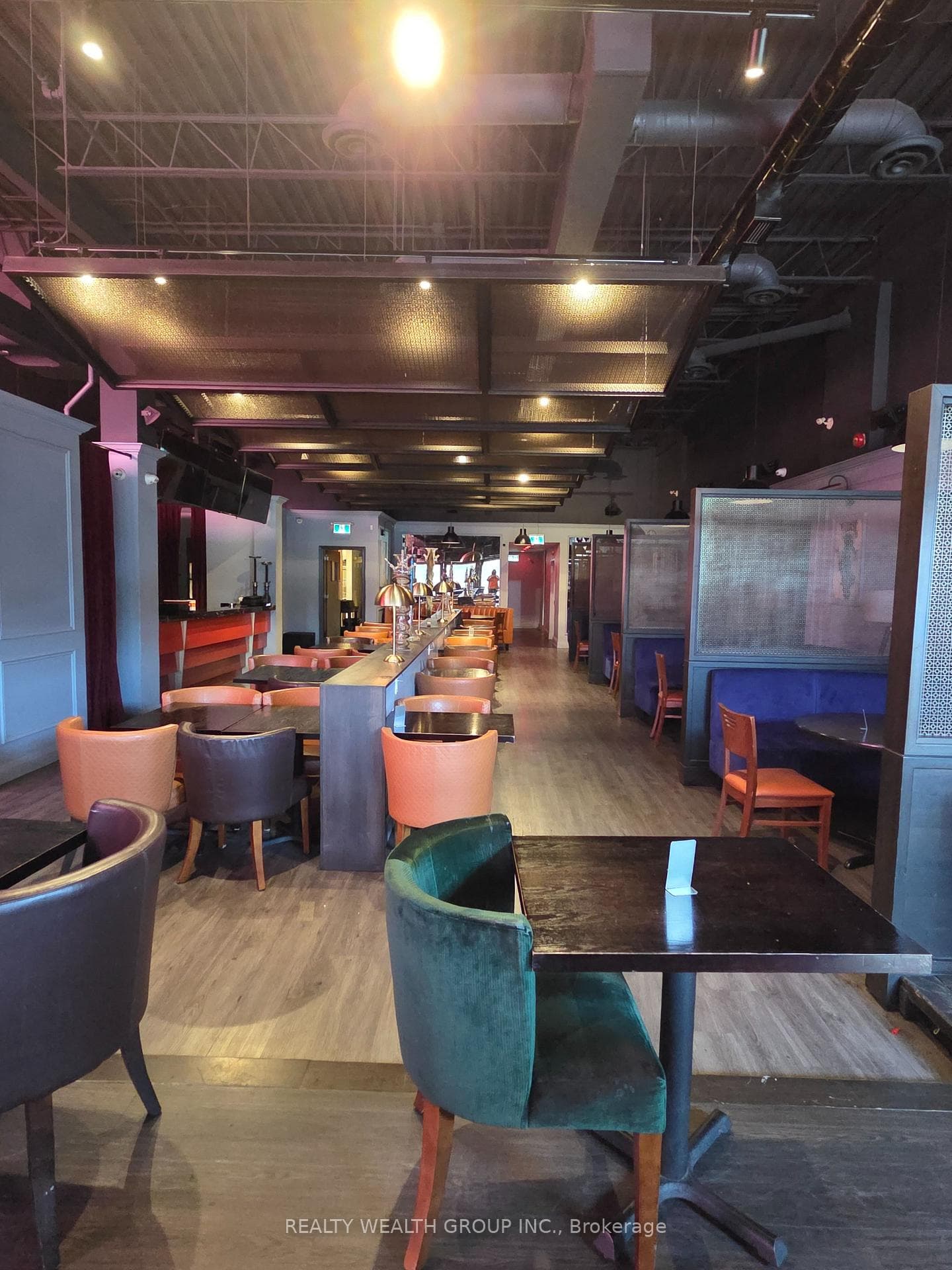 9737 Yonge Street Unit 211